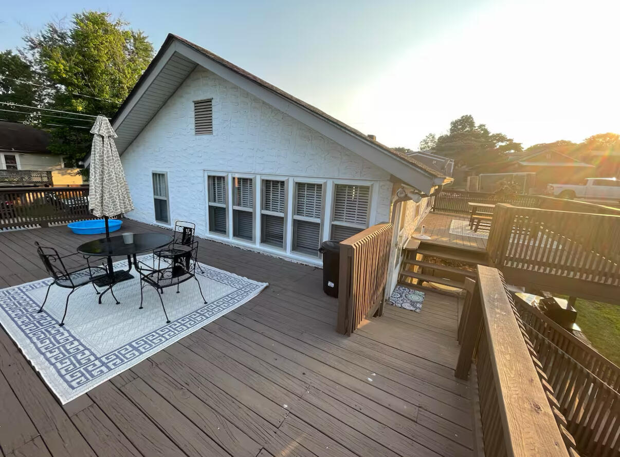 601 Sycamore Street Property Photo 5