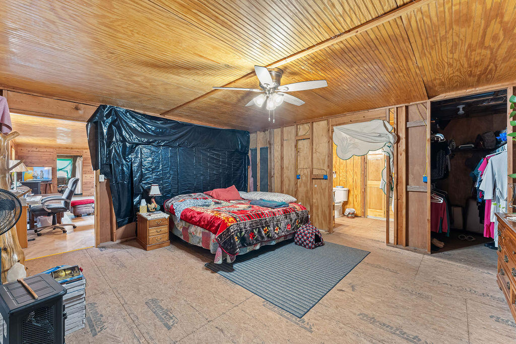 2638 Frye Road Property Photo 14