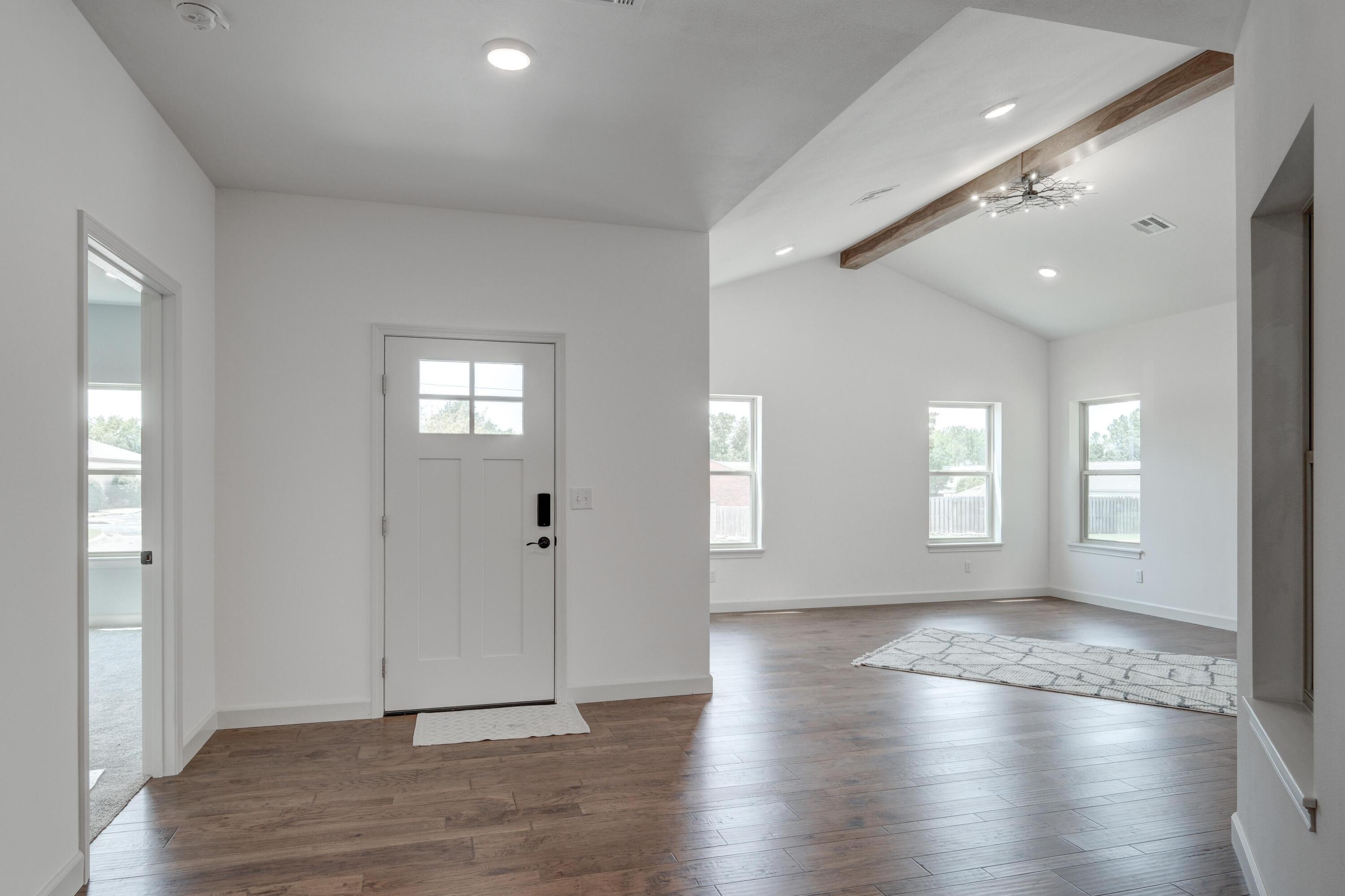 1908 Buena Vista Avenue Property Photo 4