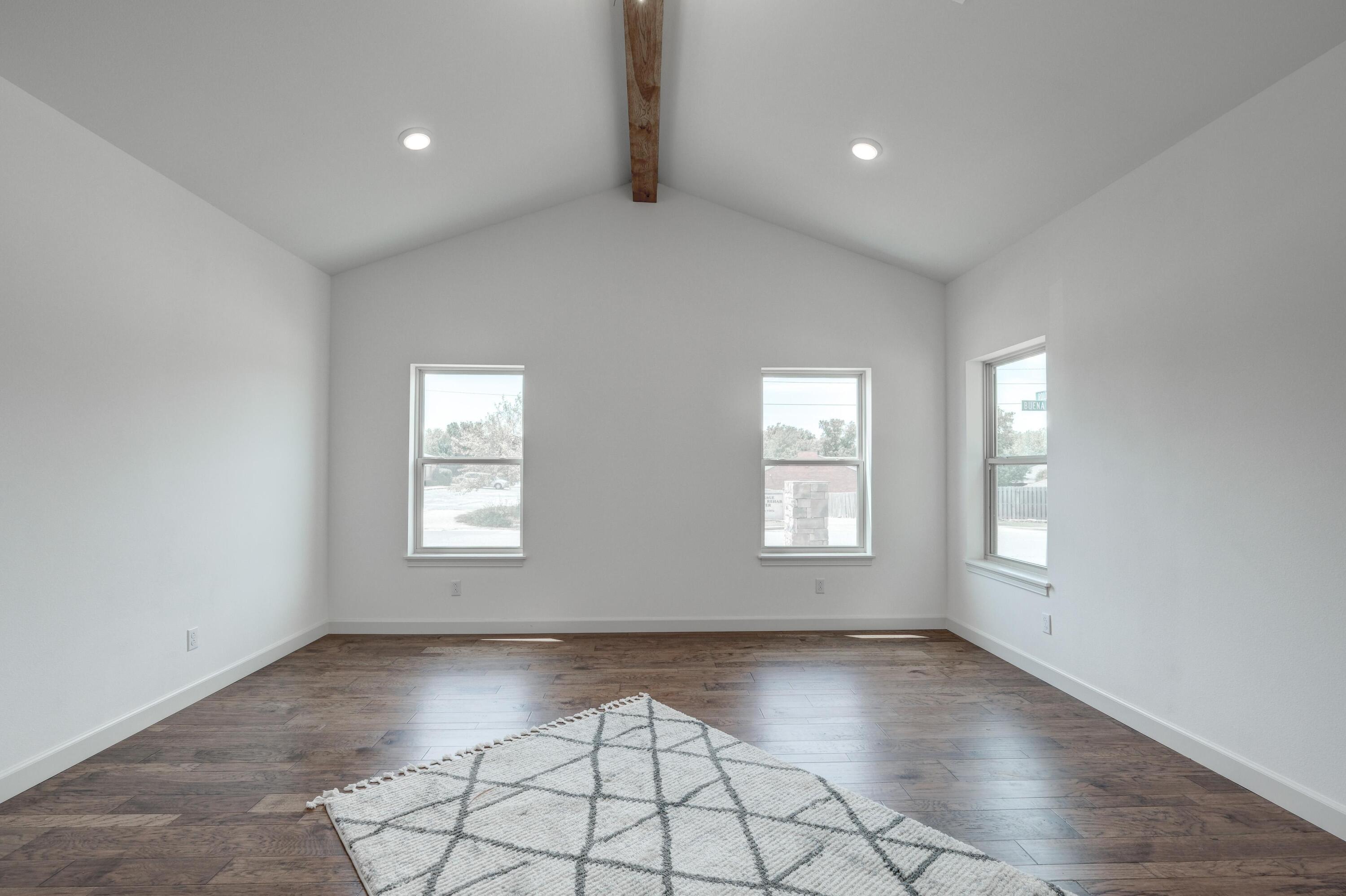 1908 Buena Vista Avenue Property Photo 6