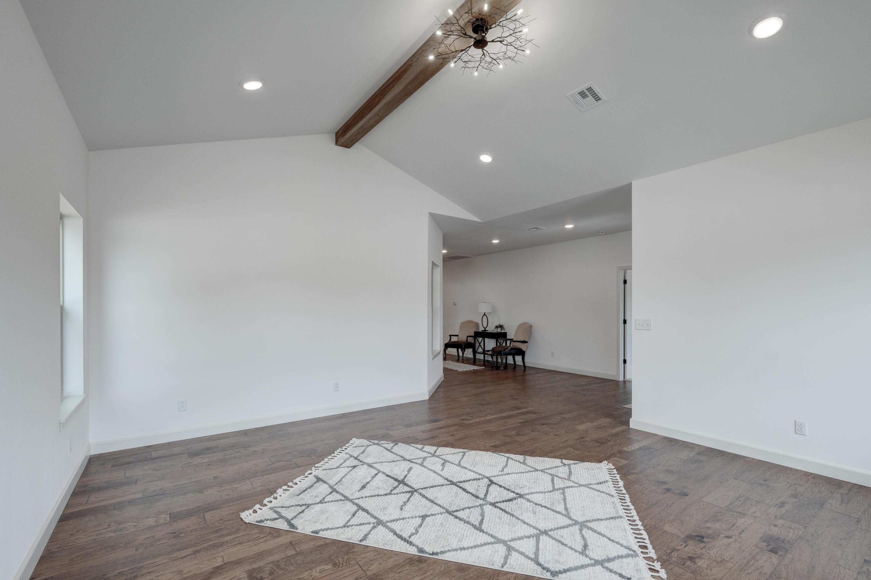 1908 Buena Vista Avenue Property Photo 8