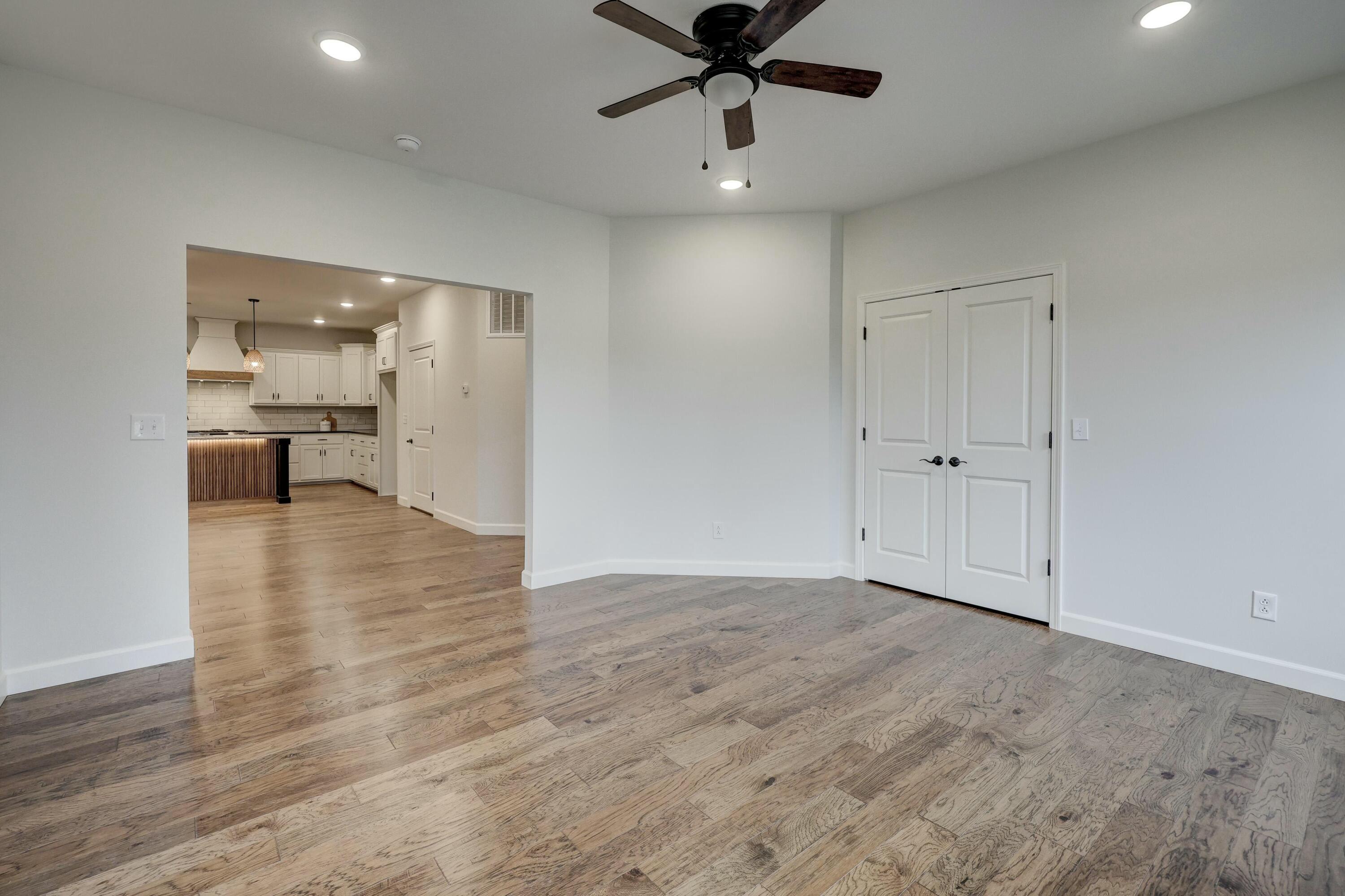 1910 Buena Vista Avenue Property Photo 28