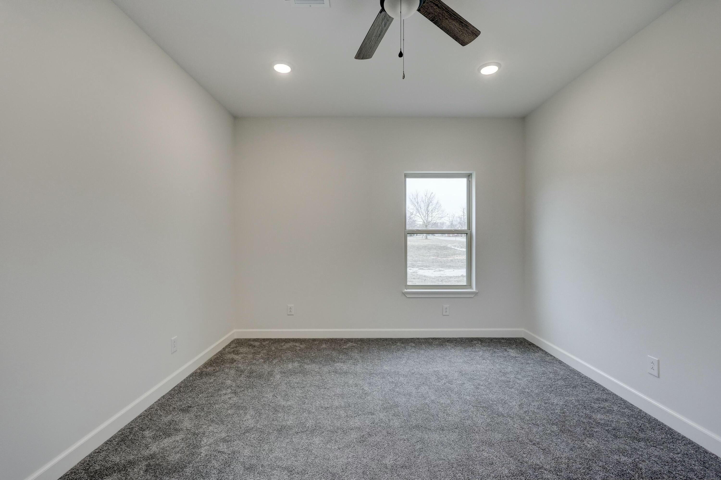 1910 Buena Vista Avenue Property Photo 36