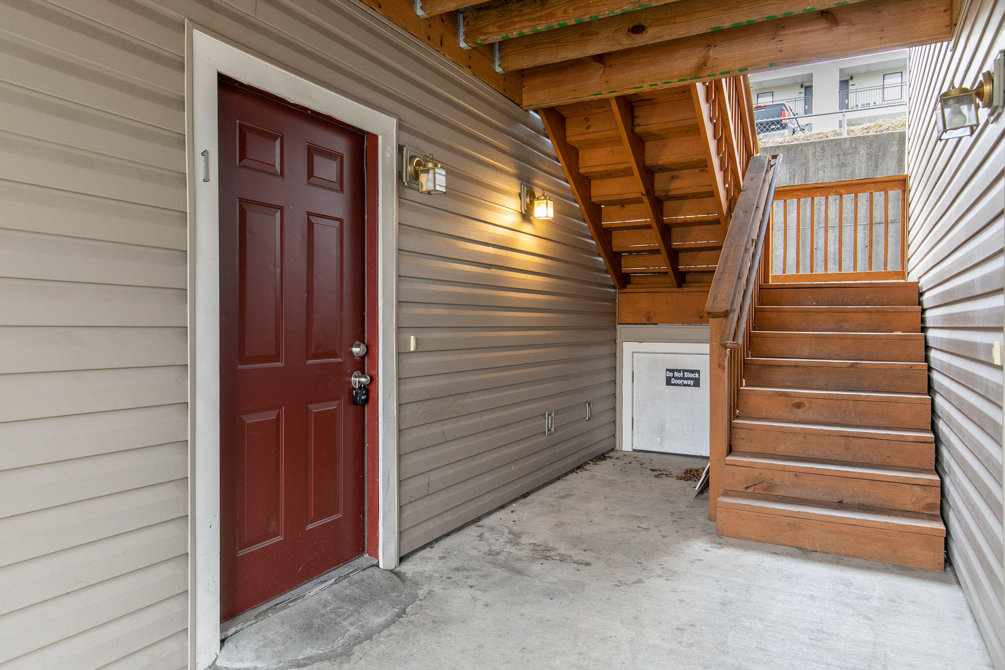 105 Garden Circle Property Photo 3
