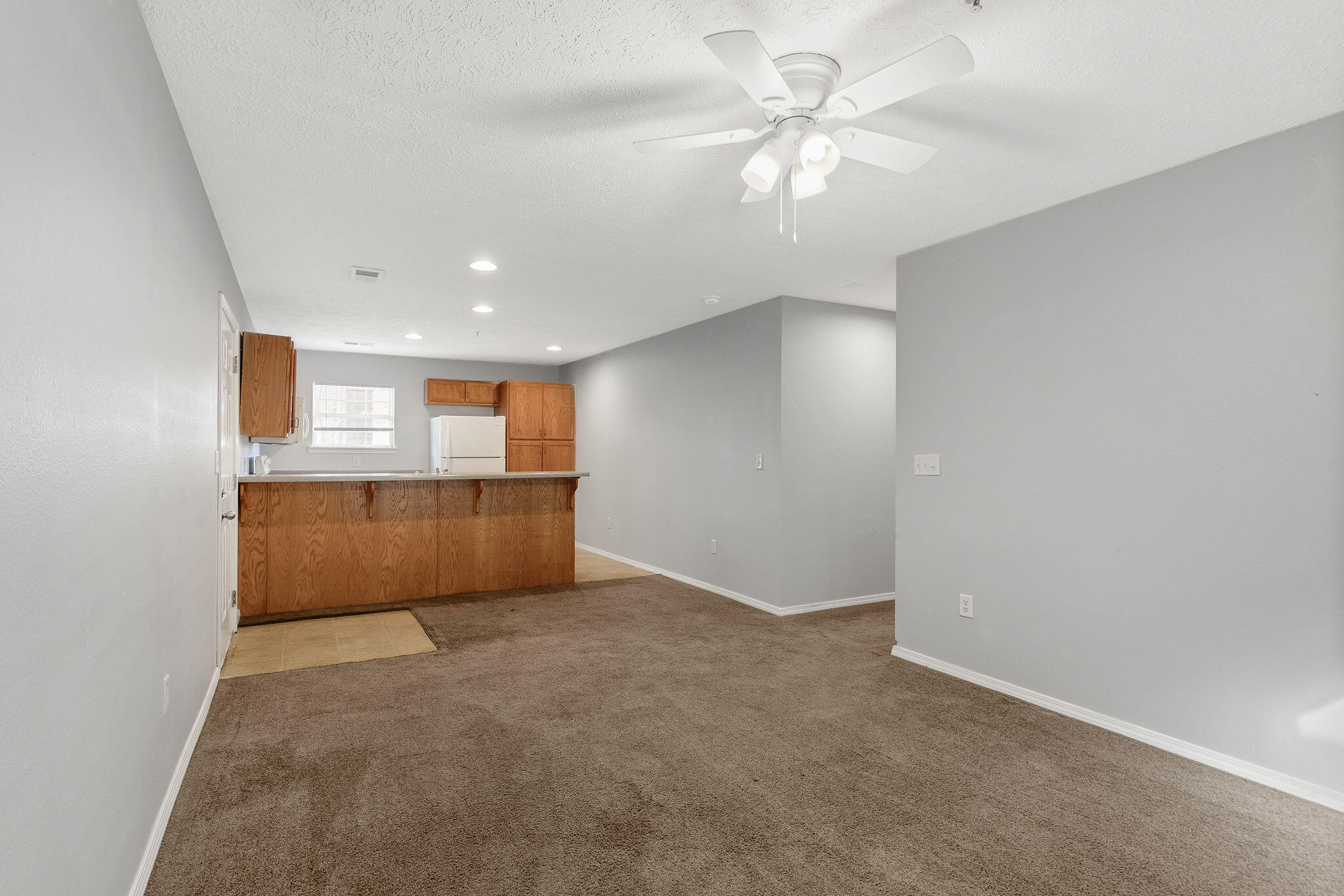 105 Garden Circle Property Photo 6