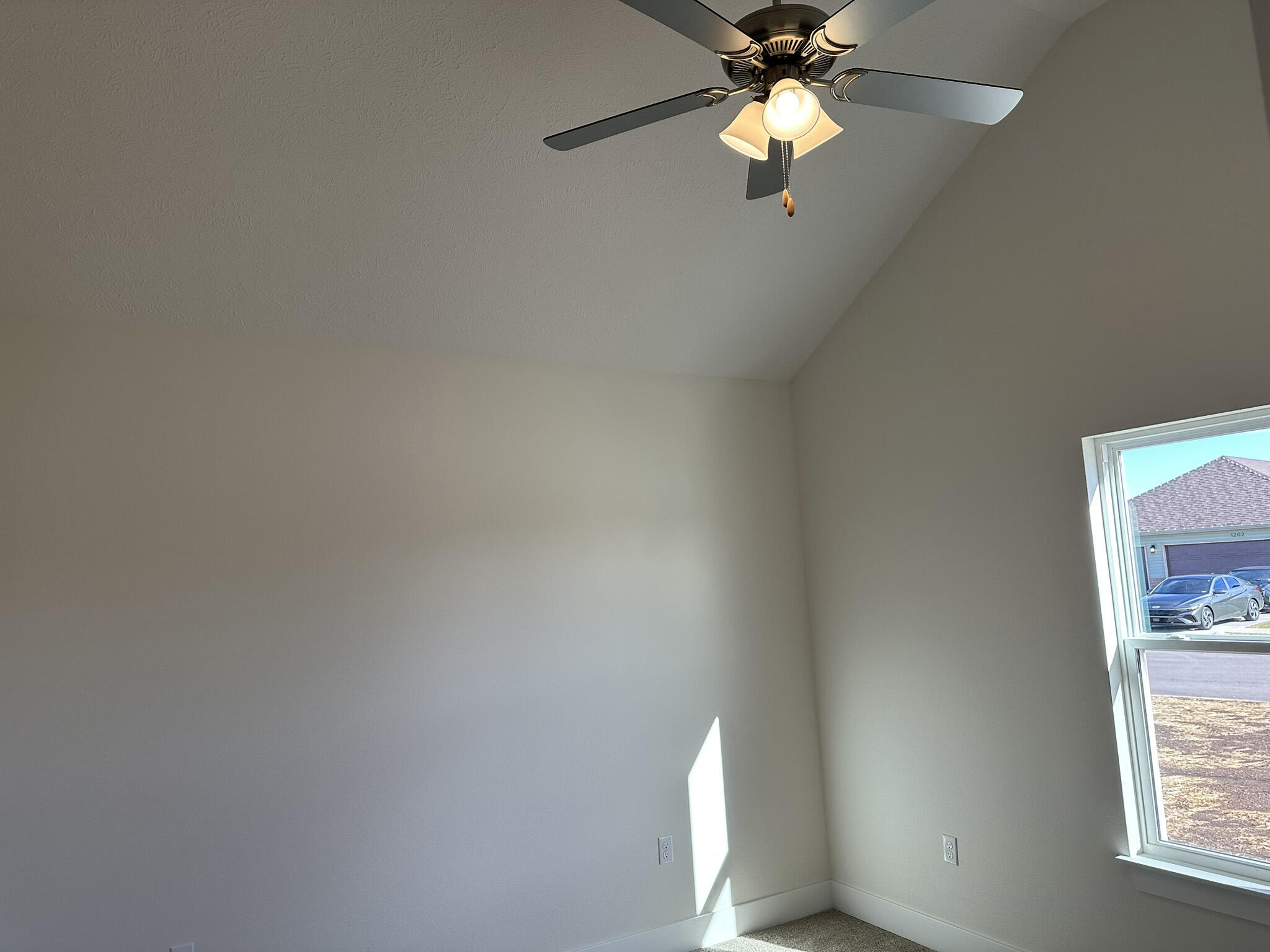 1191 North Maxine Avenue Property Photo 15