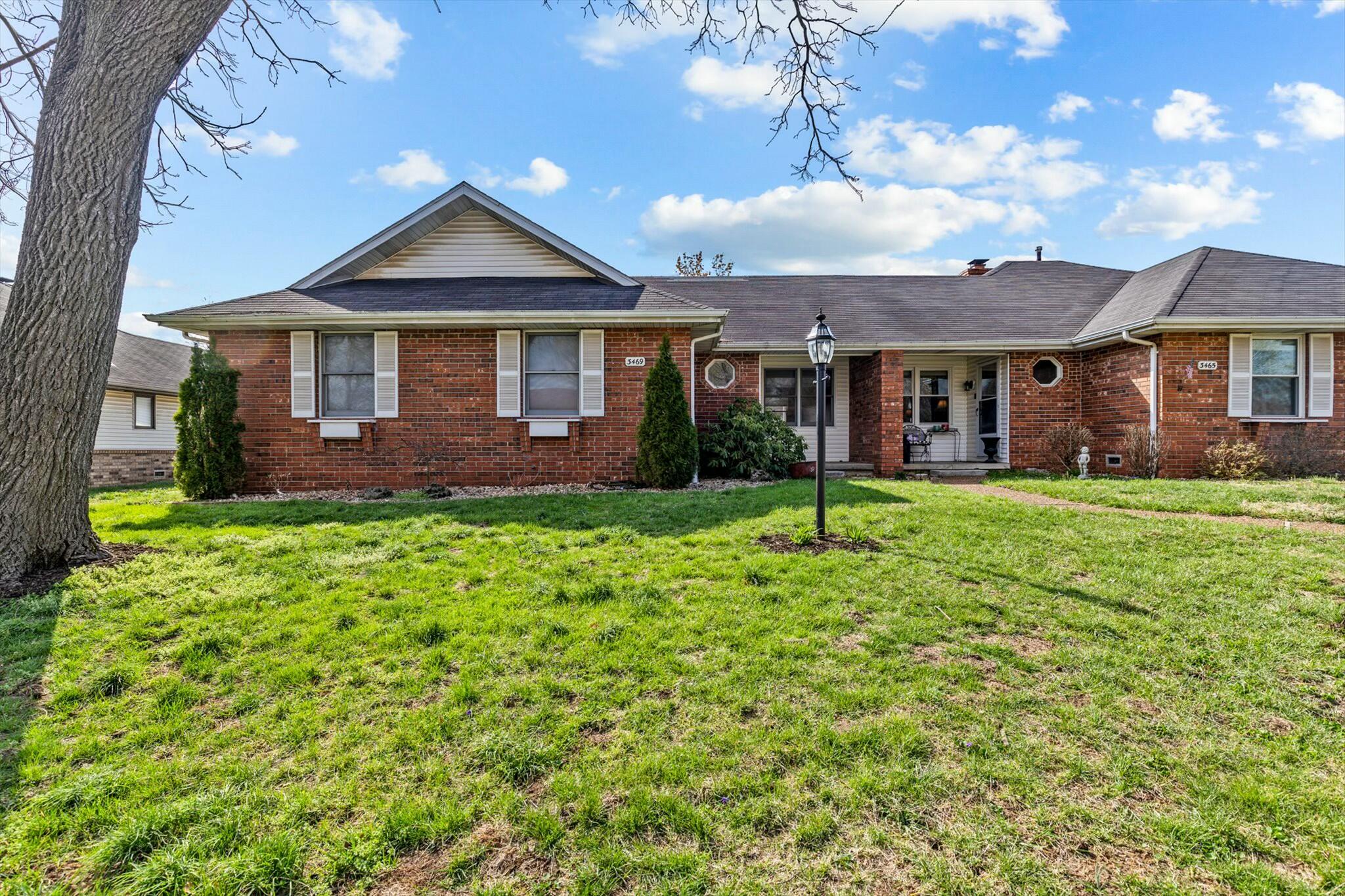 3469 South Kickapoo Avenue Property Photo 2