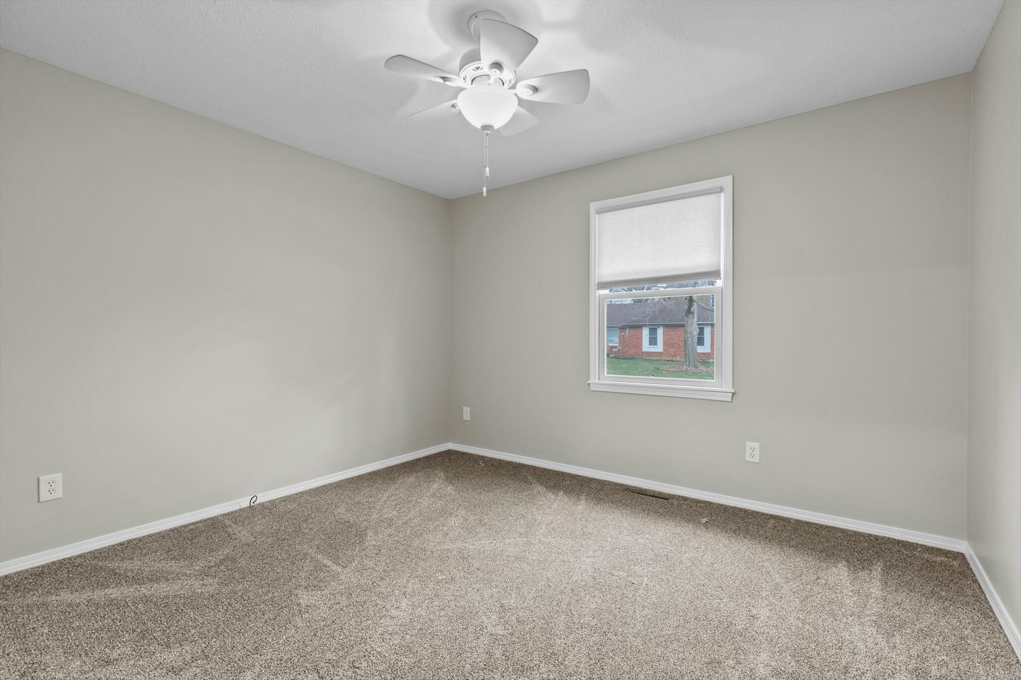 3469 South Kickapoo Avenue Property Photo 14
