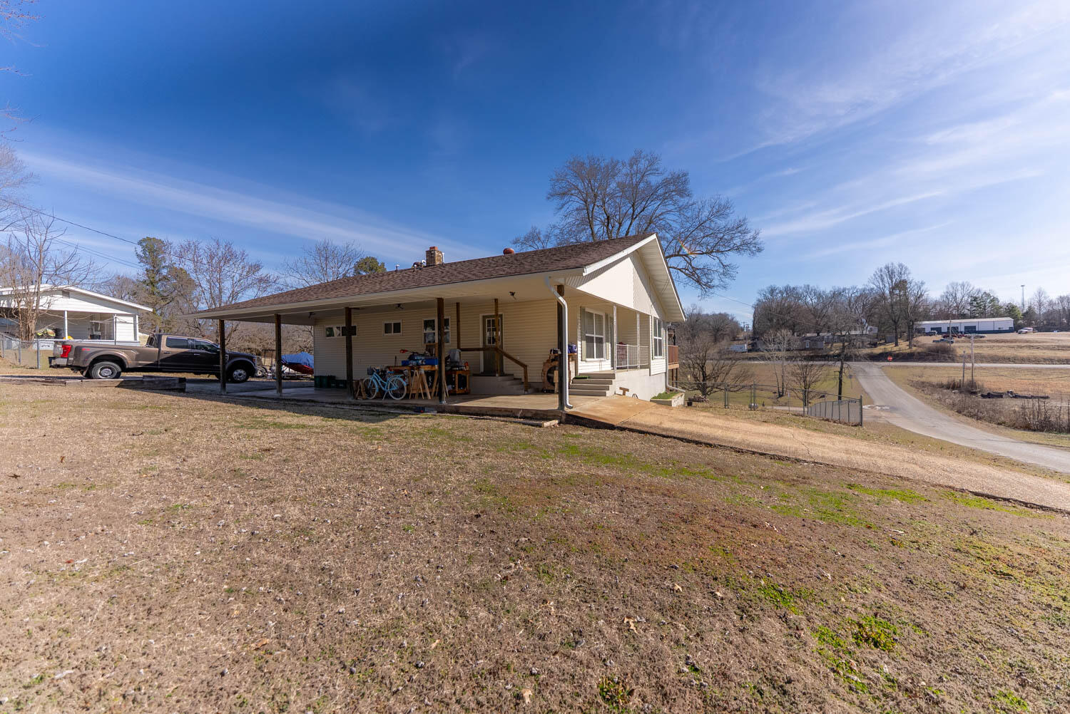 301 Brewer Street Property Photo 8