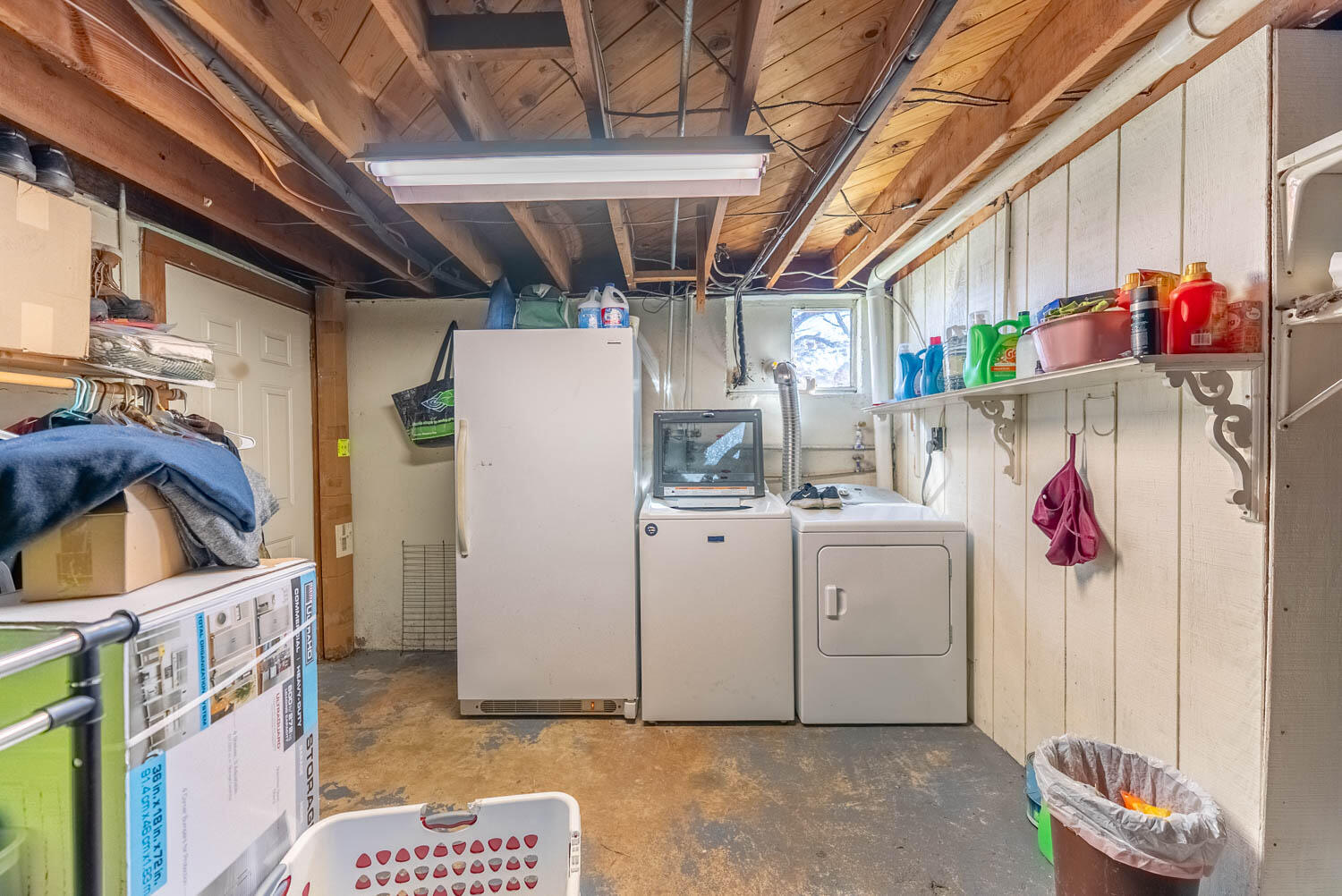 301 Brewer Street Property Photo 35