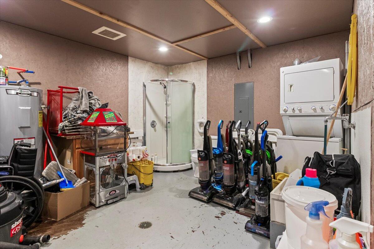 1649 Us Highway 160 Property Photo 14