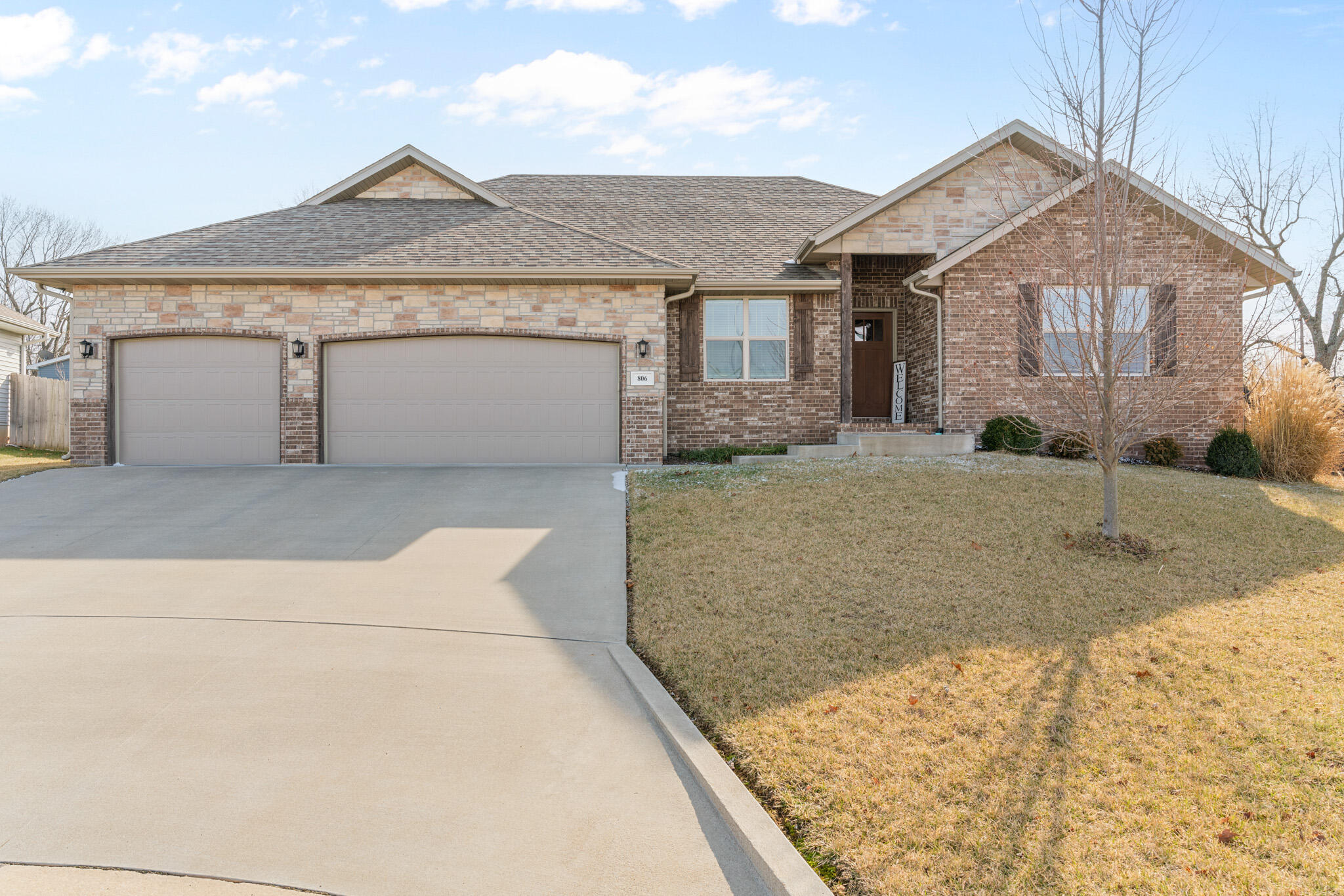 806 East Purple Martin Street Property Photo