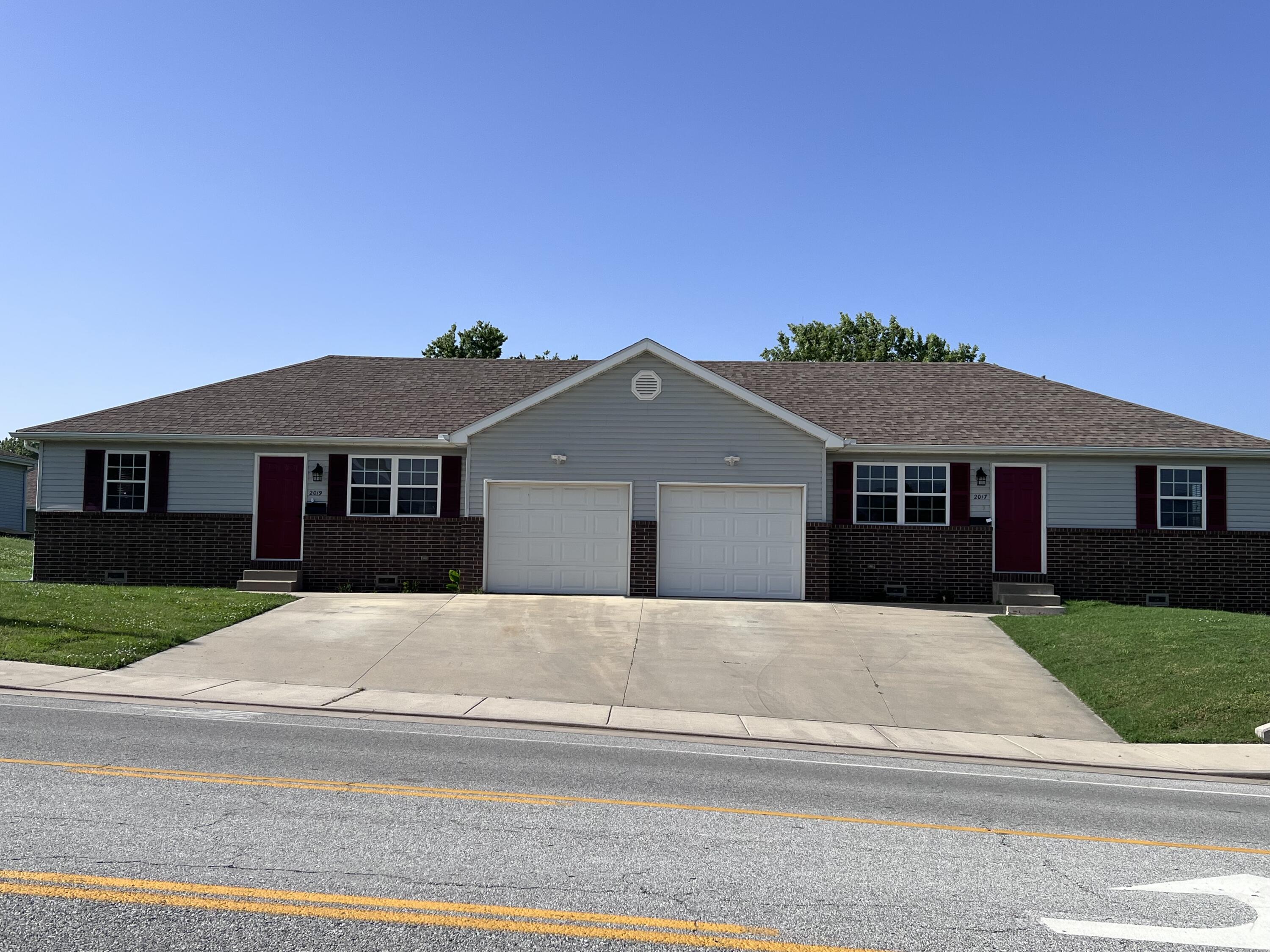 2019 West 26th Street Property Photo 1