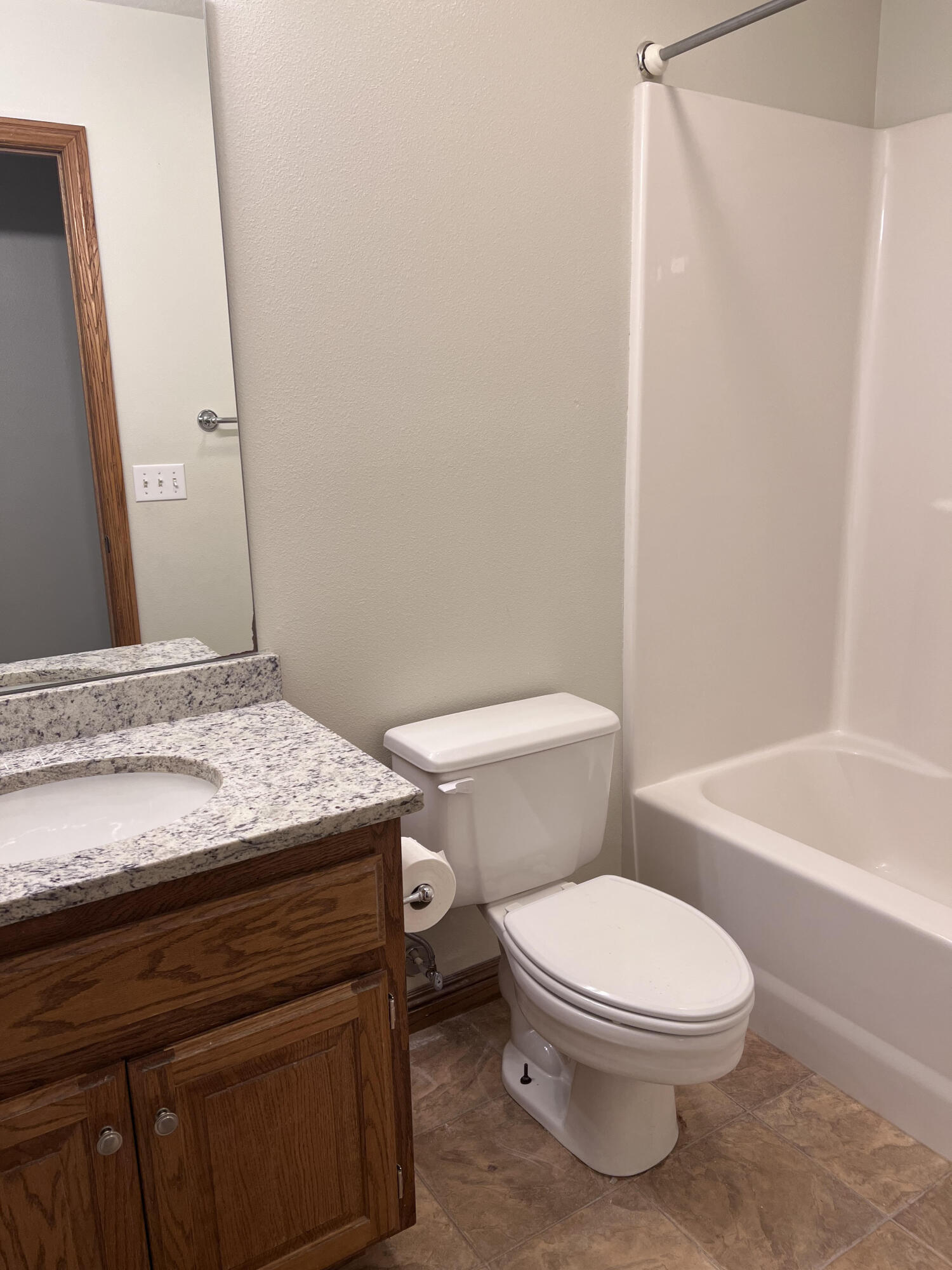 2019 West 26th Street Property Photo 8