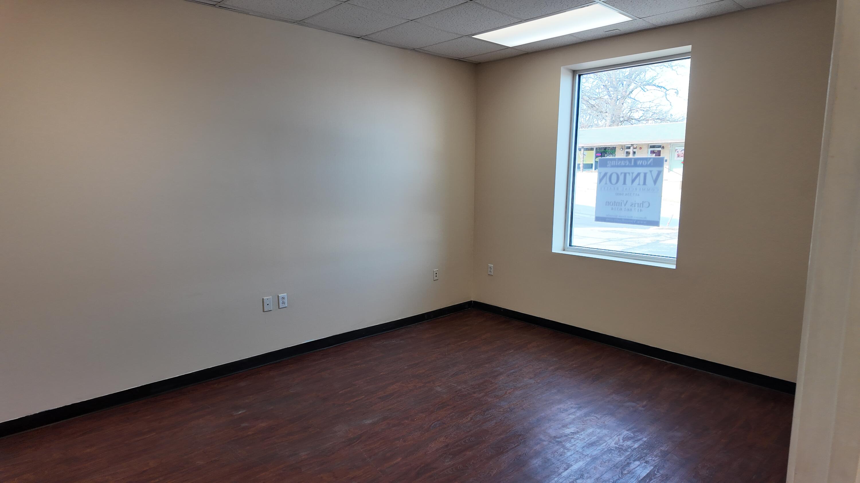109 Veterans Boulevard Property Photo 3
