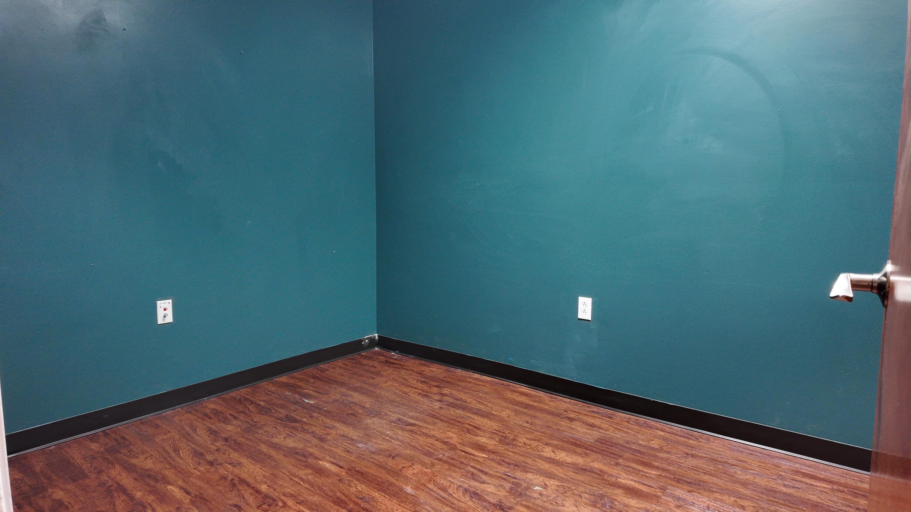 109 Veterans Boulevard Property Photo 6