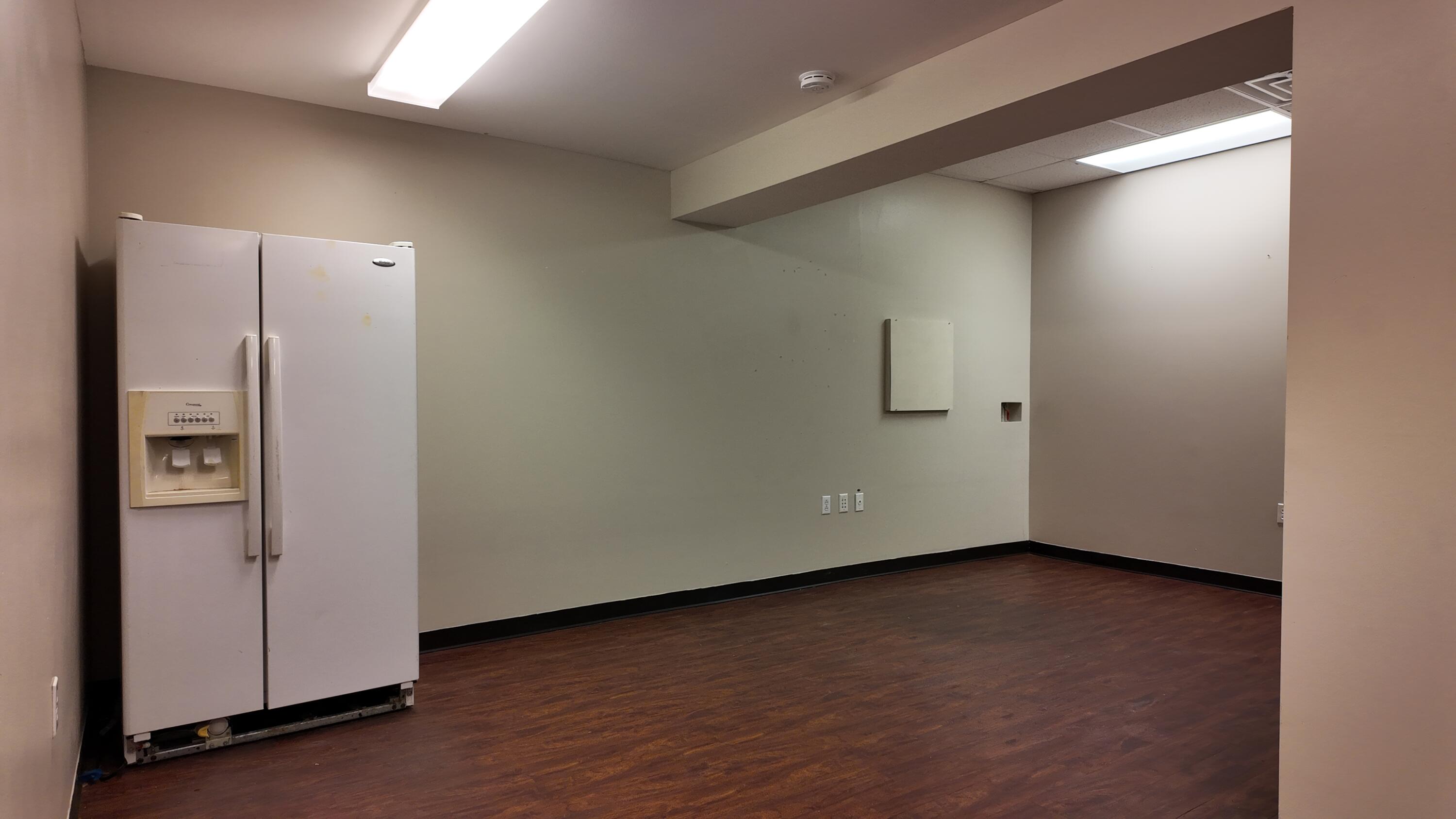 109 Veterans Boulevard Property Photo 8