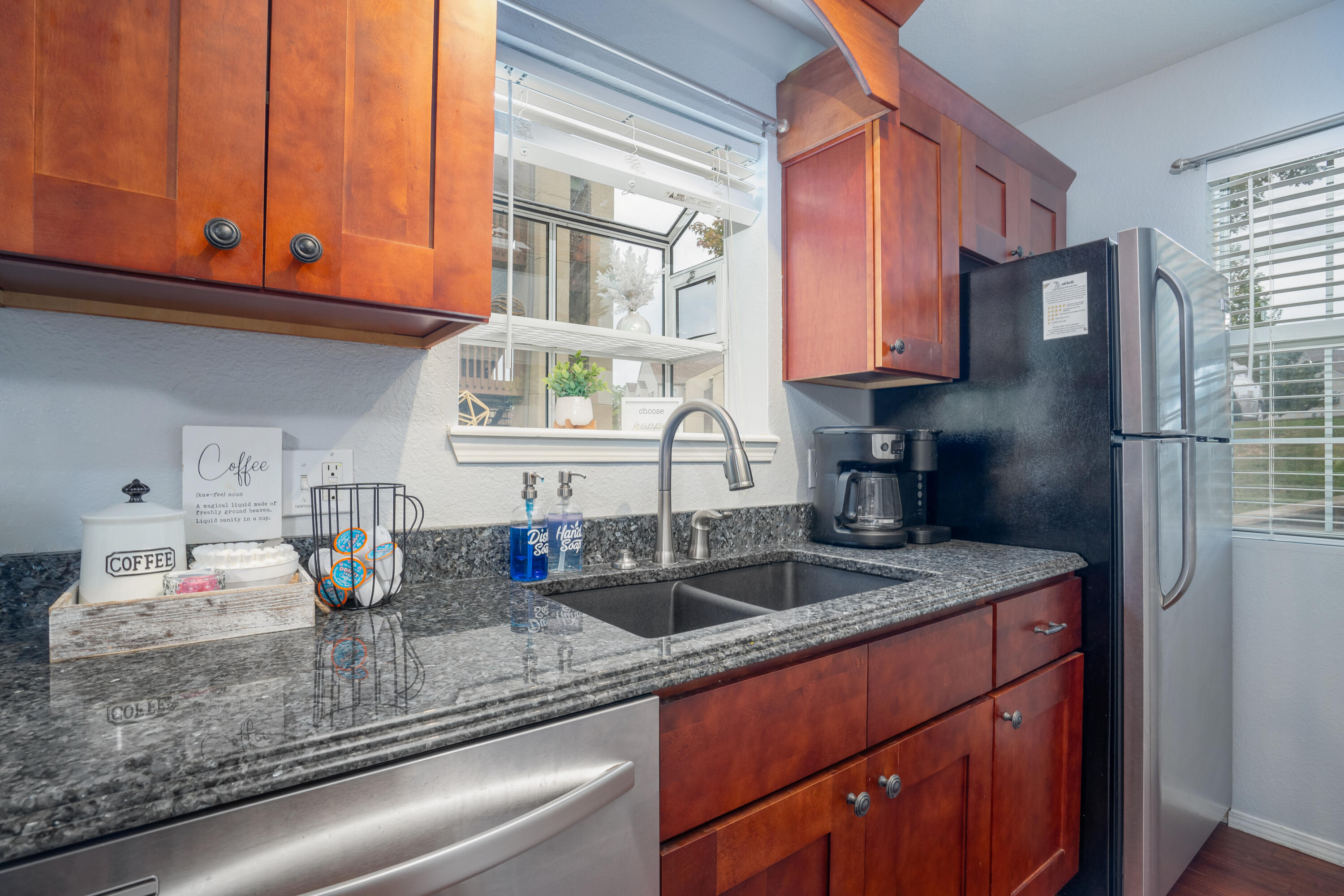 19 Goldfinch Drive Property Photo 3