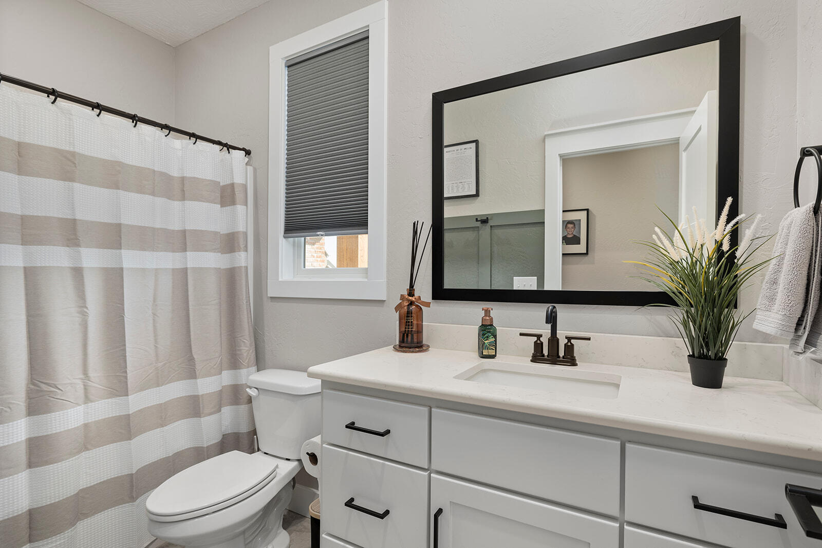 507 North Kilkenny Way Property Photo 32
