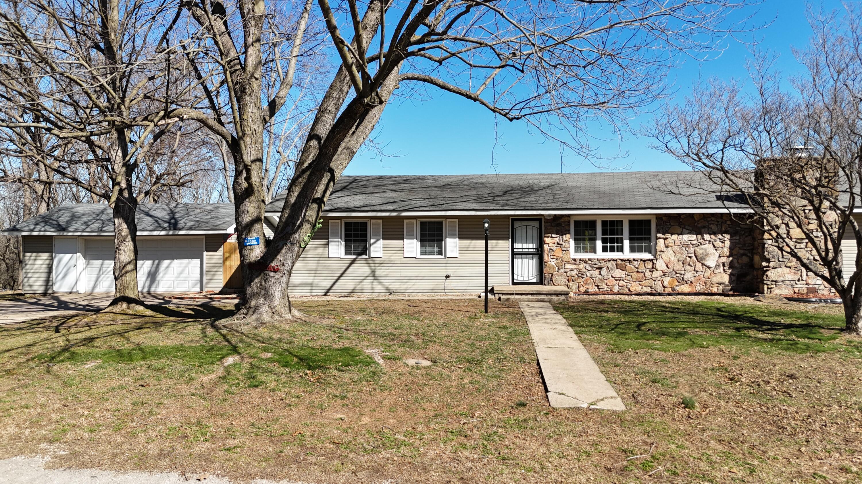 6058 Valleyview Drive Property Photo