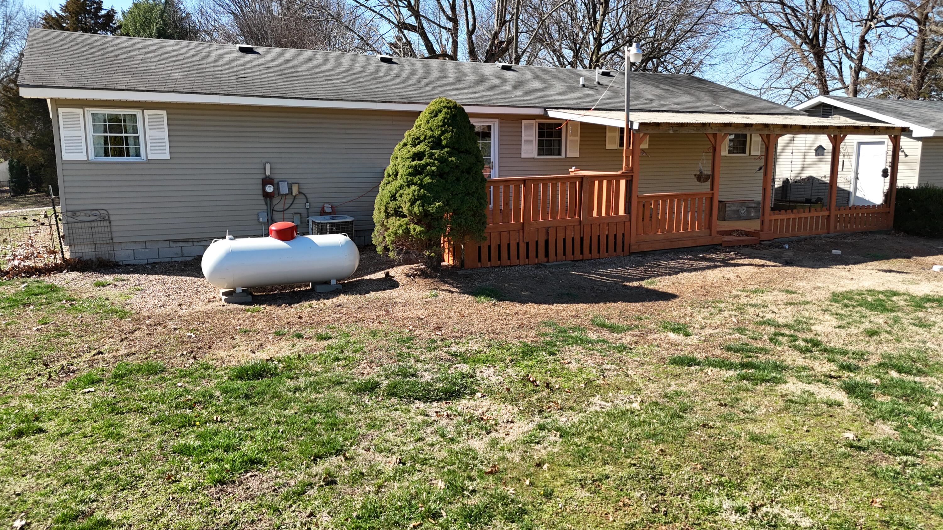 6058 Valleyview Drive Property Photo 2
