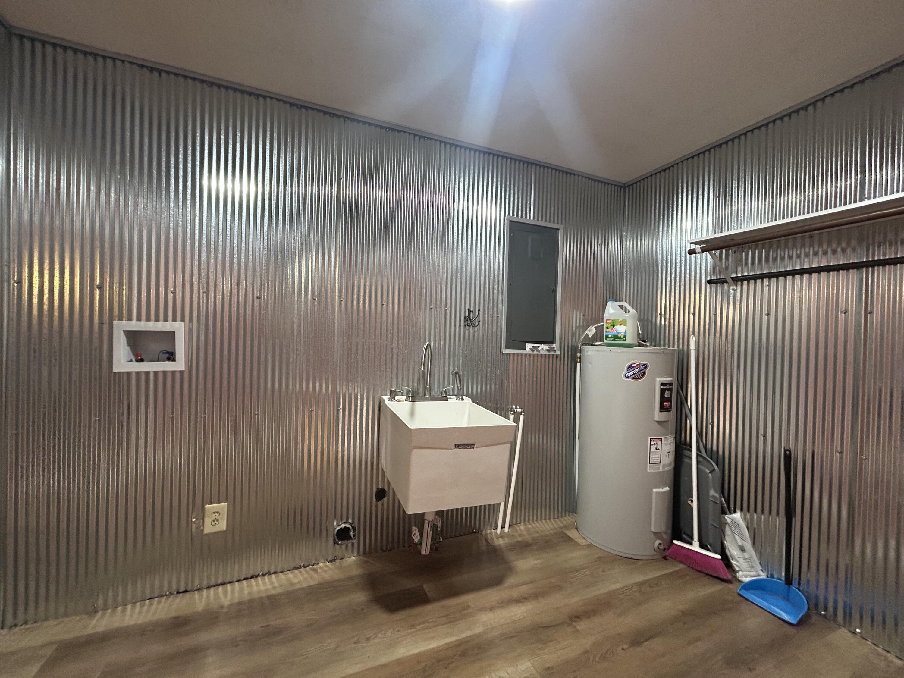 6058 Valleyview Drive Property Photo 14