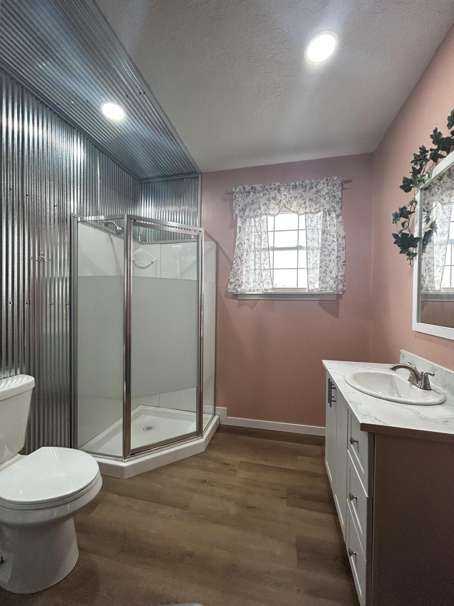 6058 Valleyview Drive Property Photo 18