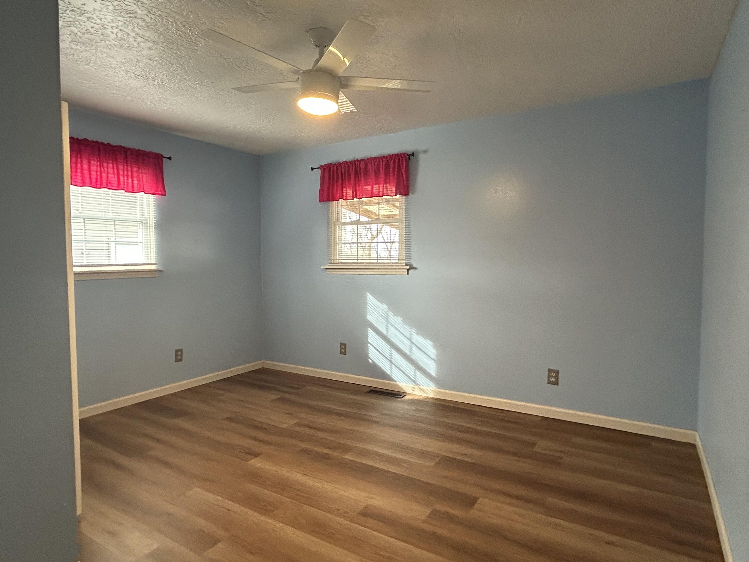 6058 Valleyview Drive Property Photo 23