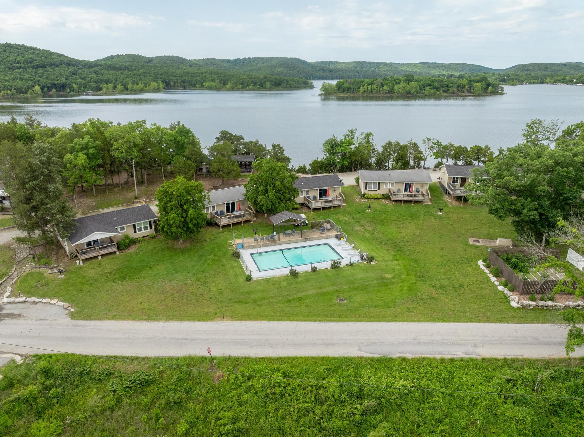 1715 Hideaway Road Property Photo 16