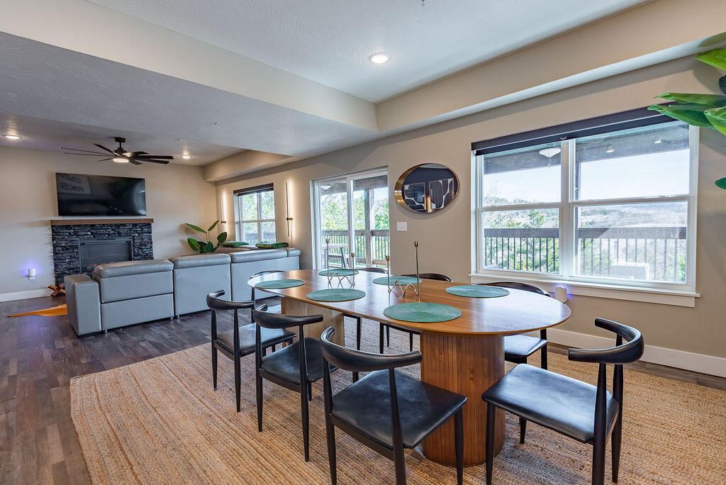 6324 State Highway 165 Property Photo 29