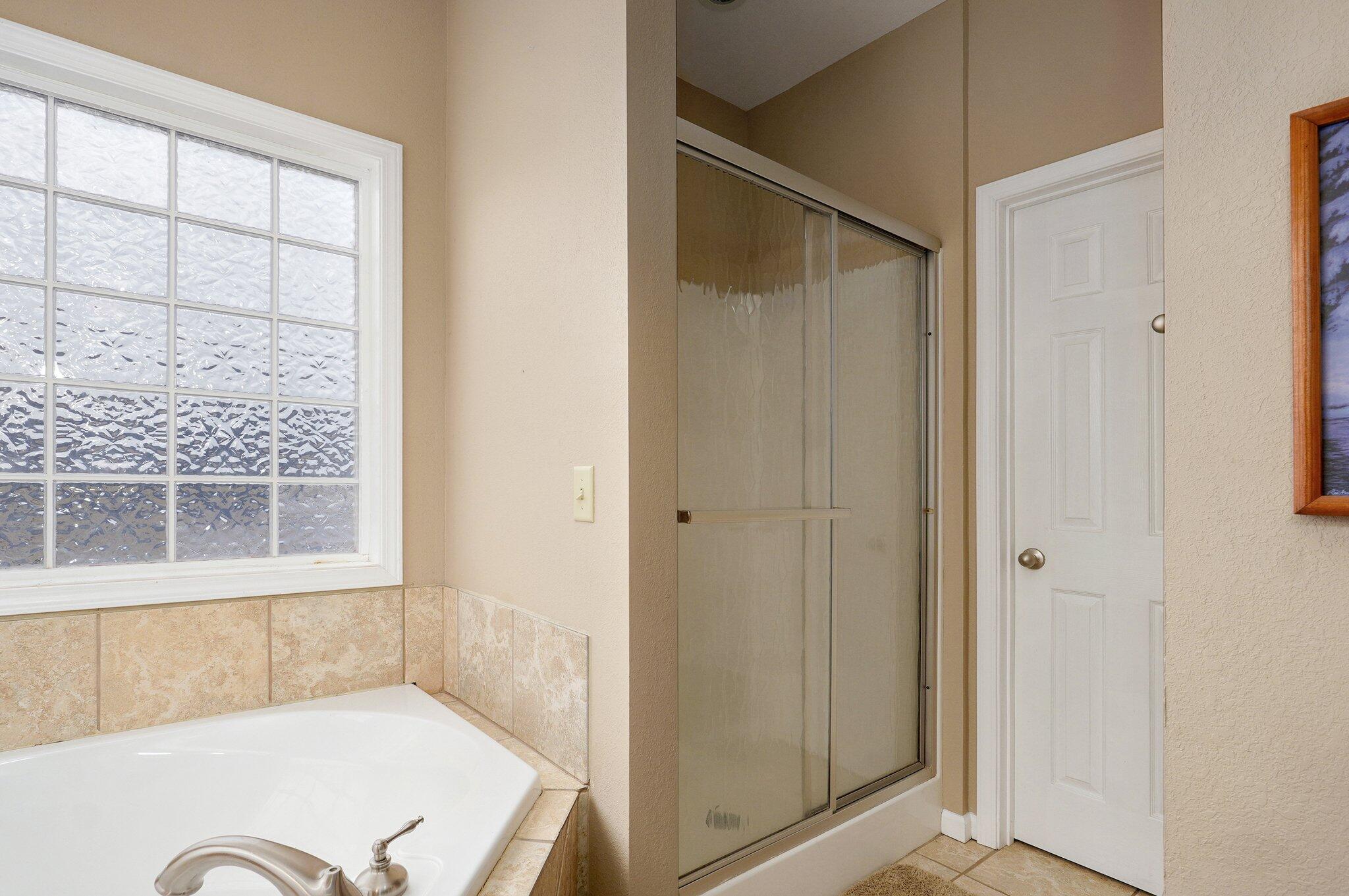 3030 Horsecreek Road Property Photo 37