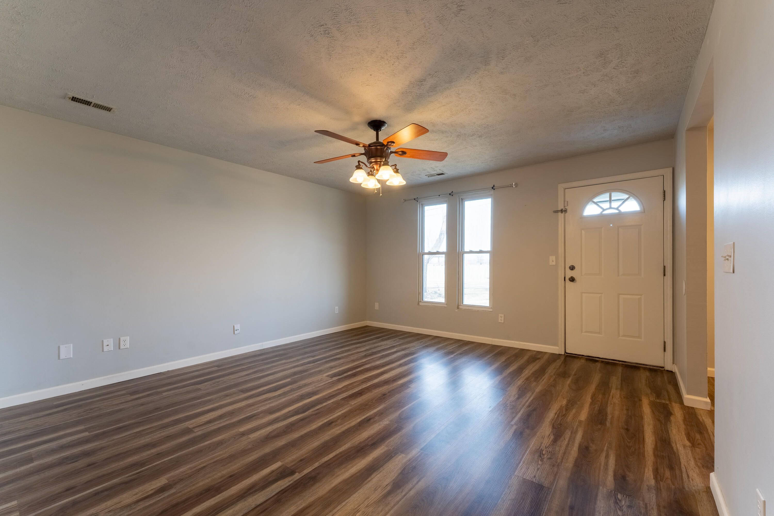 3006 West Washita Street Property Photo 5
