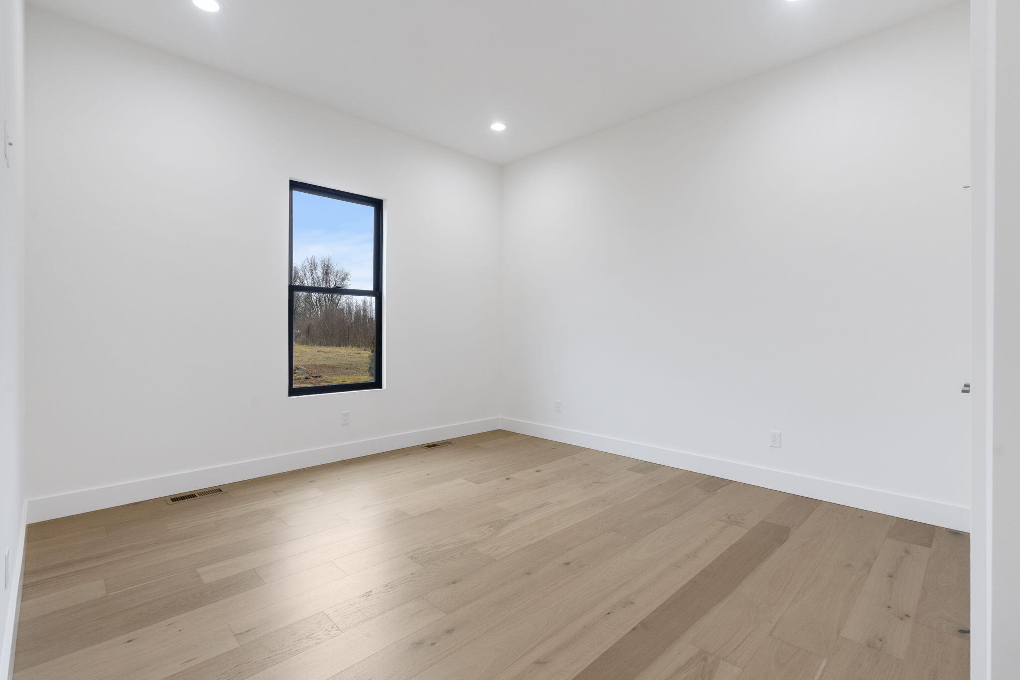 1688 East Cobblestone Drive Property Photo 24