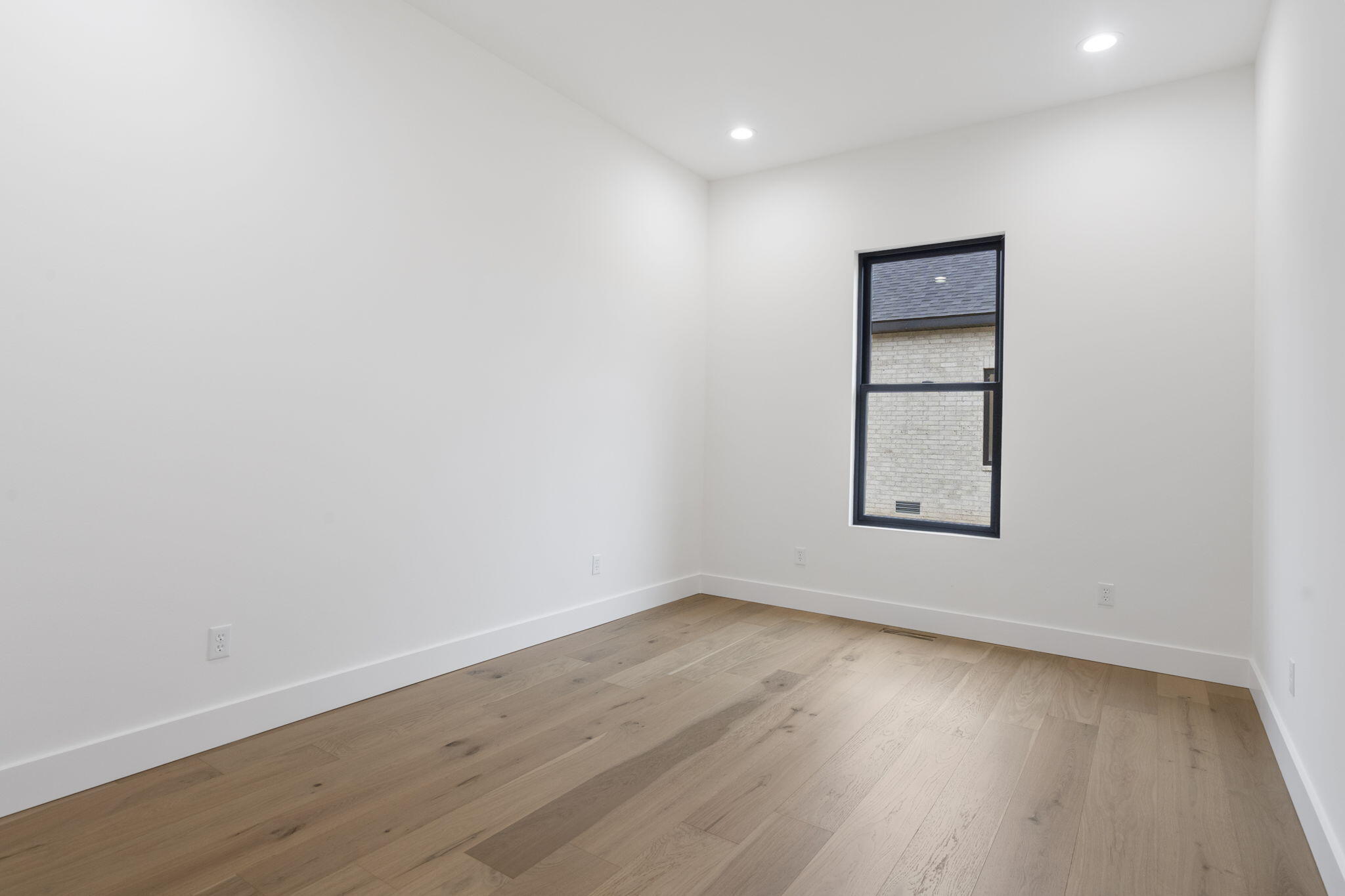 1688 East Cobblestone Drive Property Photo 25