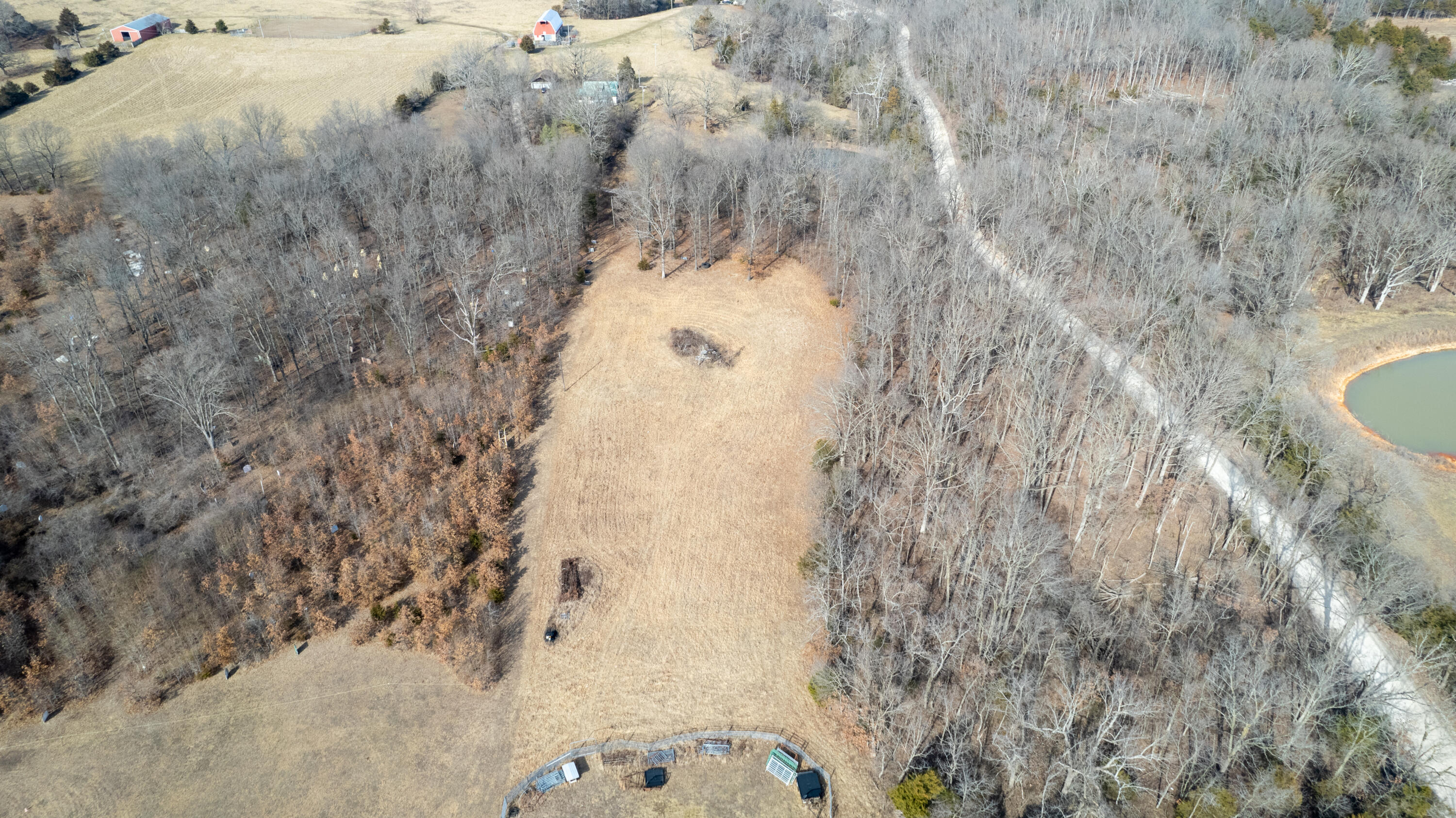 3671 Evergreen Road Property Photo 7