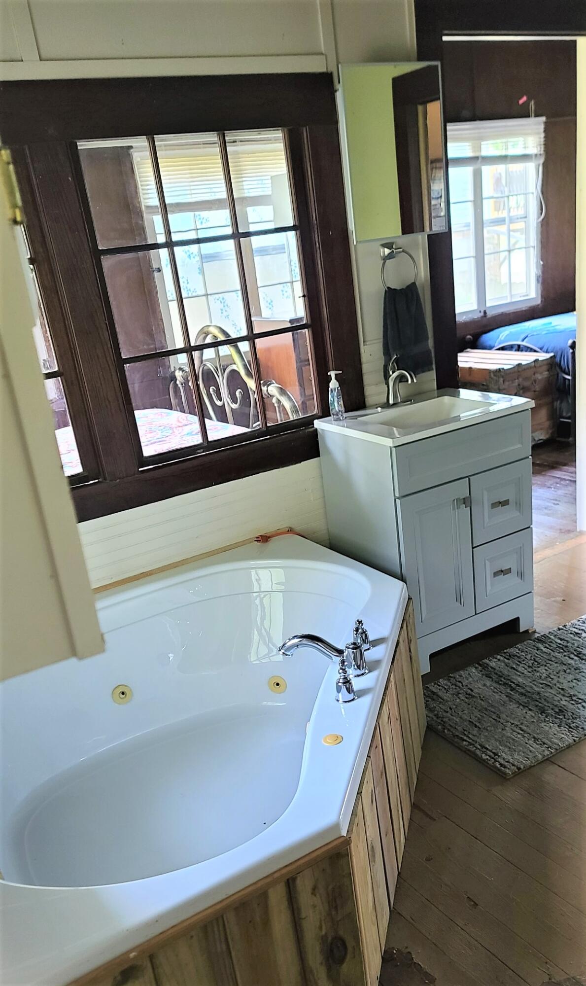 164 Cook Road Property Photo 14