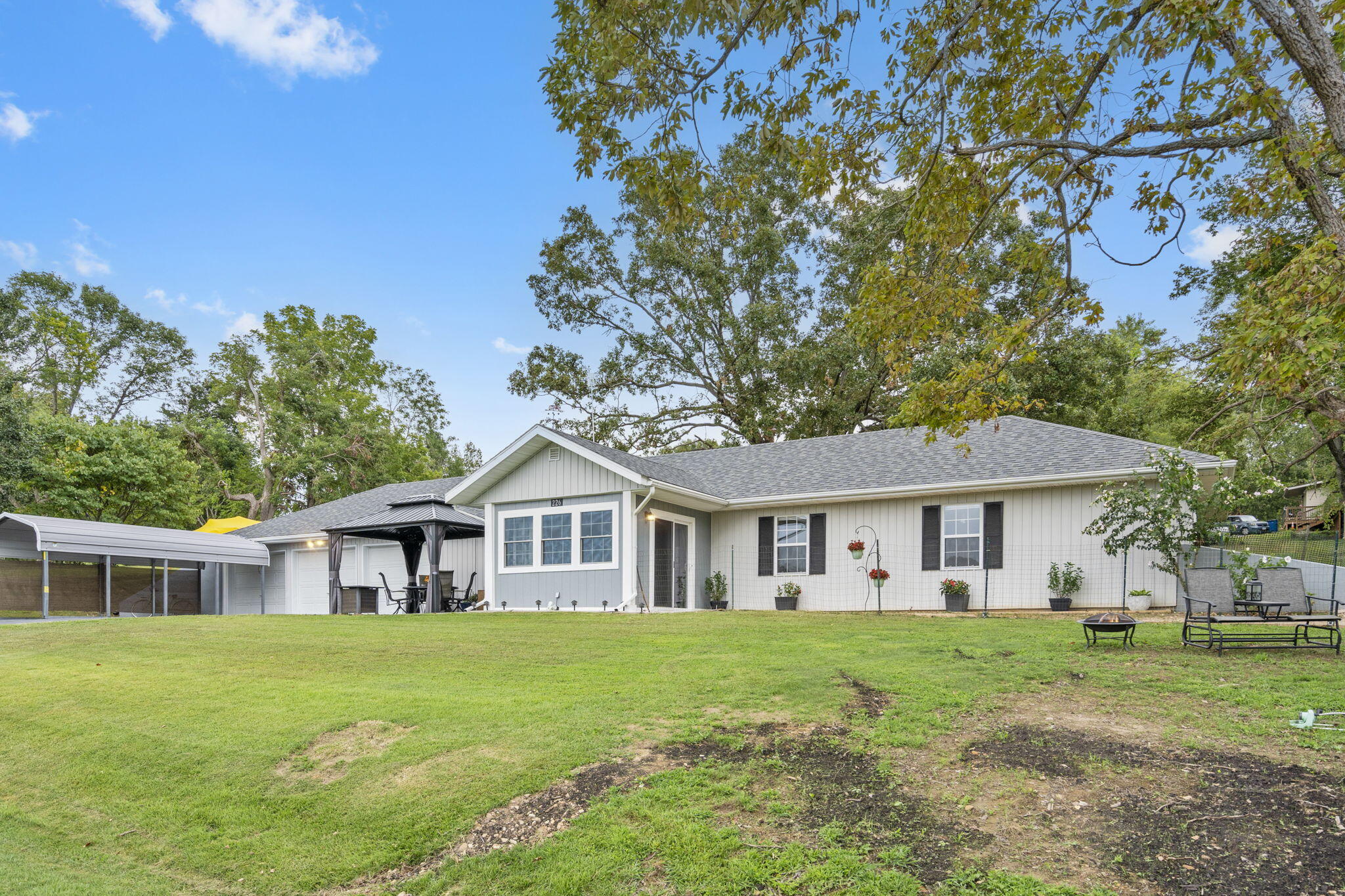 226 Hunt Club Circle Property Photo 9