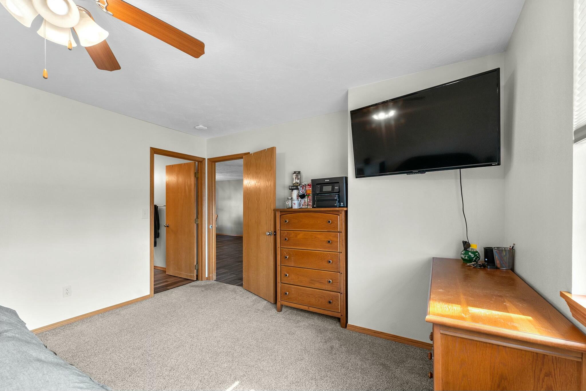 515 West Mack Road Property Photo 13