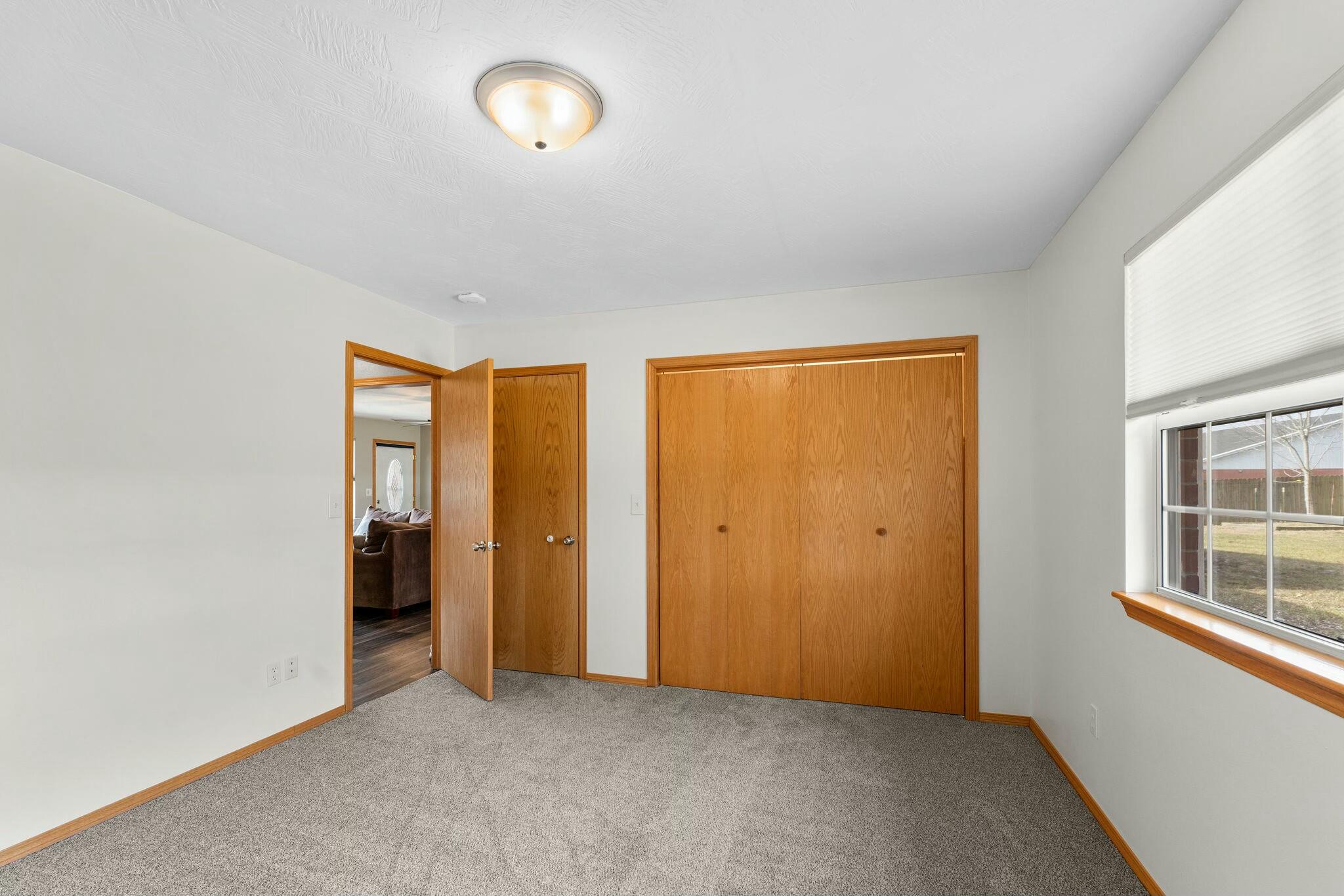 515 West Mack Road Property Photo 17