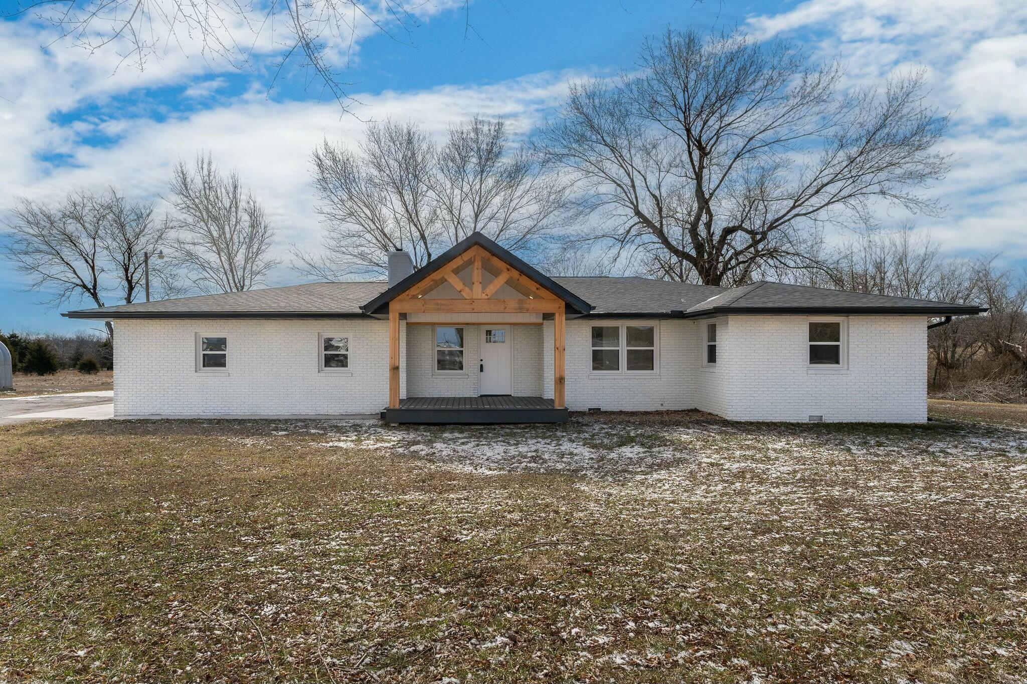 399 State Highway J Property Photo 1