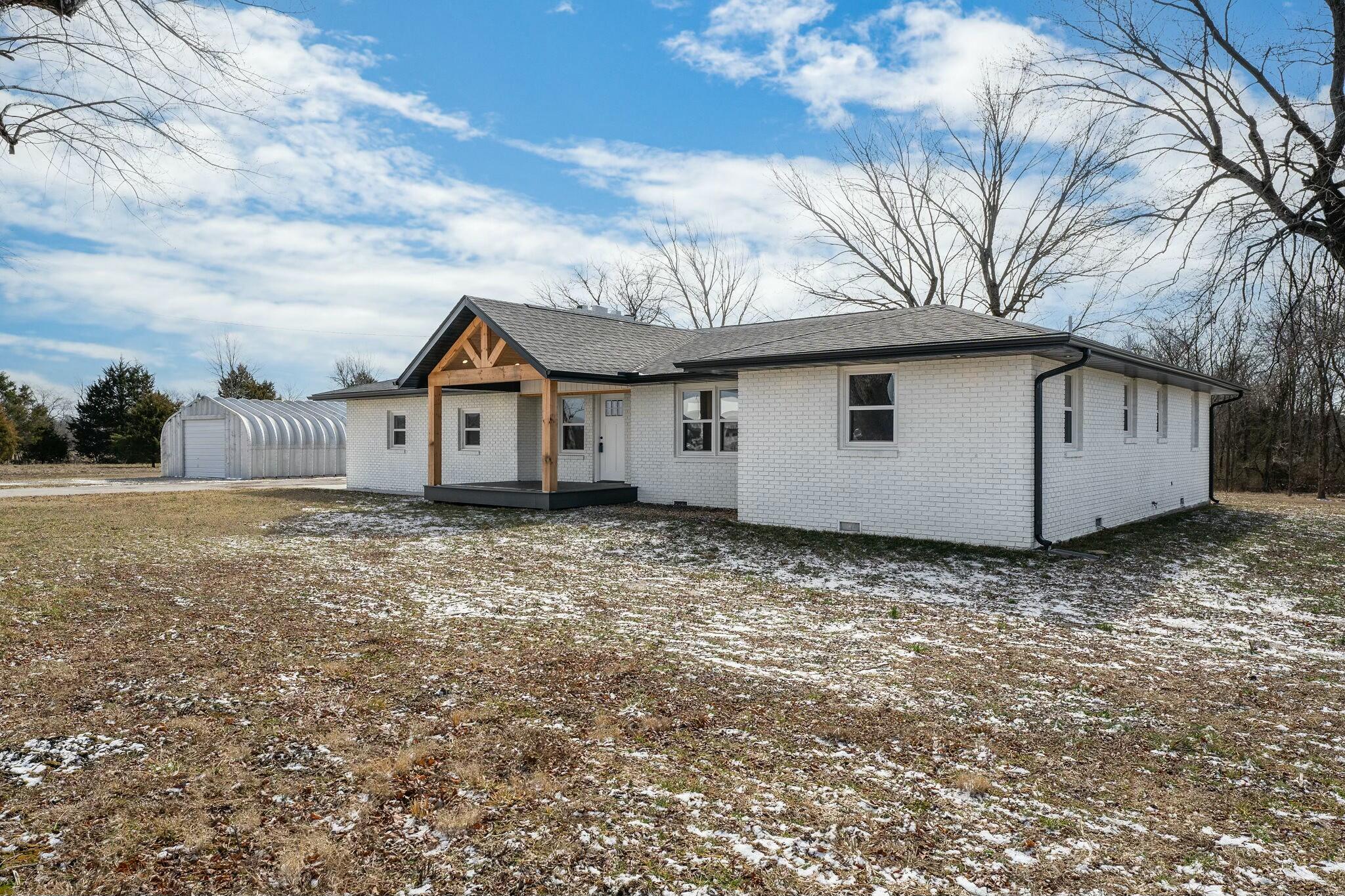 399 State Highway J Property Photo 3