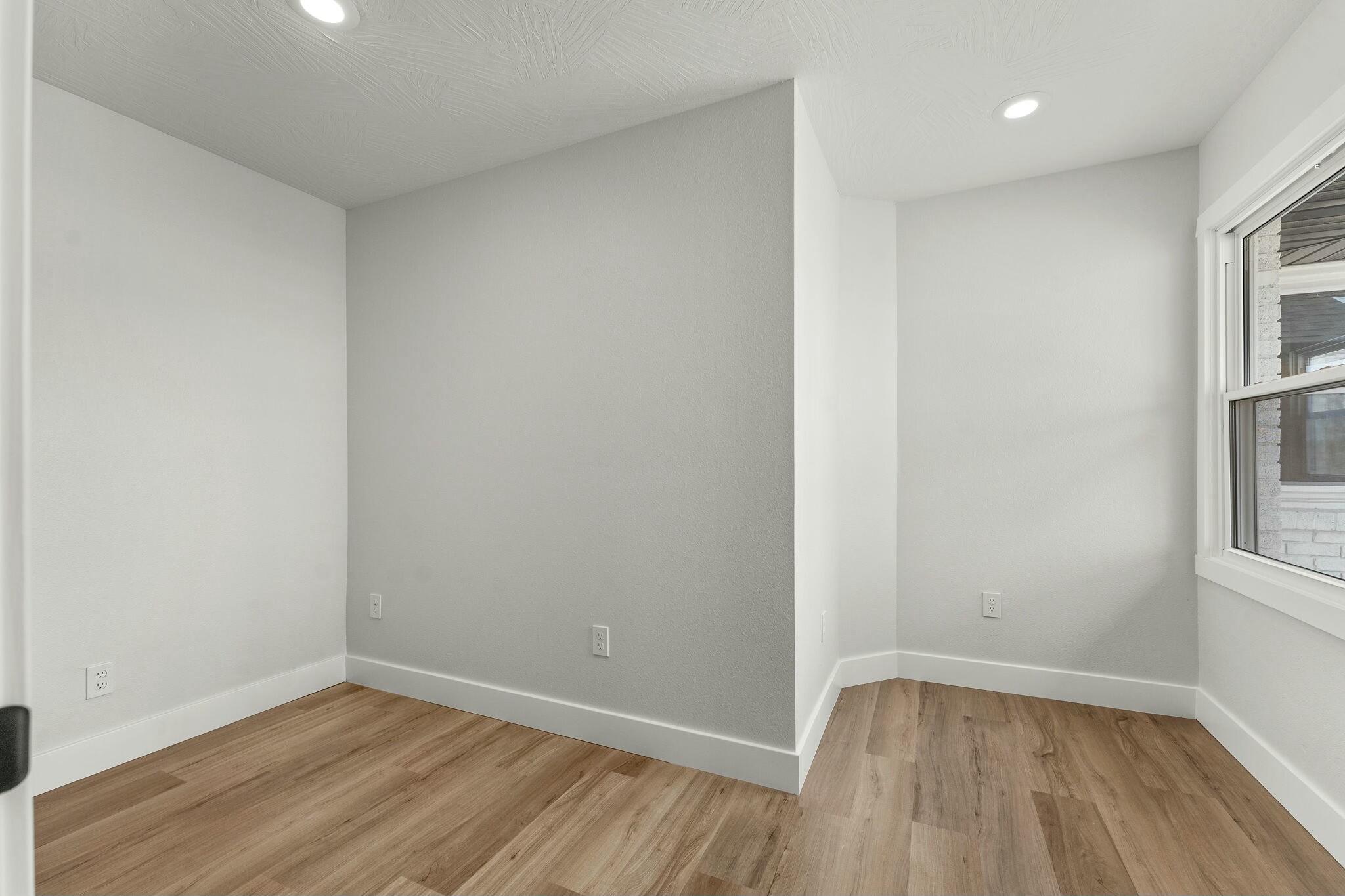 399 State Highway J Property Photo 16