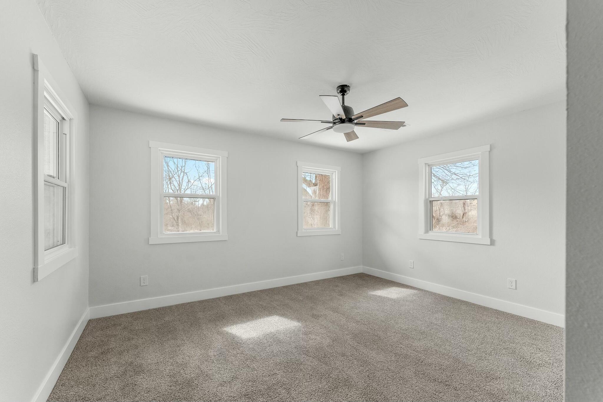 399 State Highway J Property Photo 23