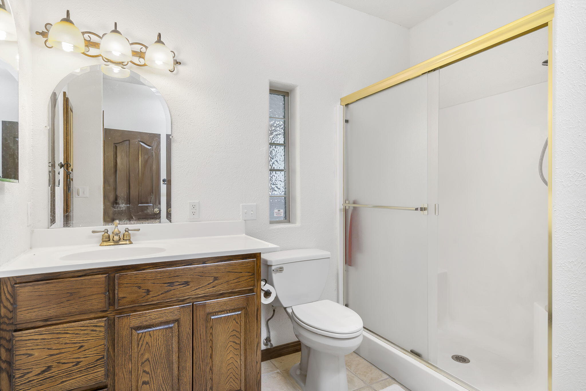 2020 Persimmon Hill Lane Property Photo 18