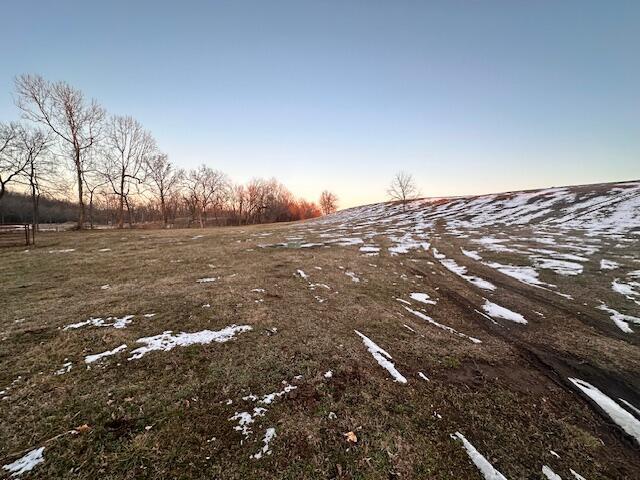000 Jay Dr. Property Photo 2
