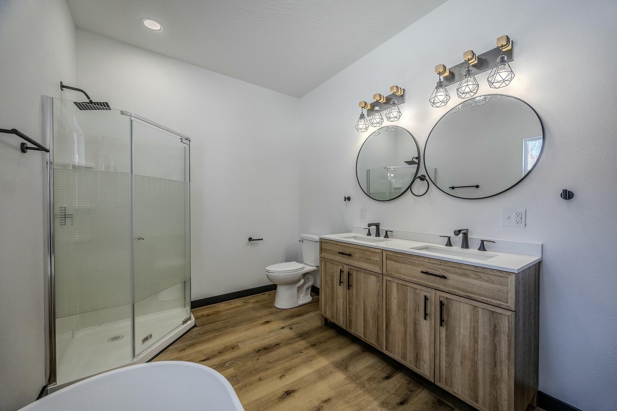 834 Morris Avenue Property Photo 16