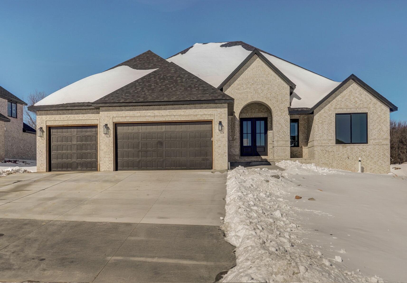 2093 North Silver Charm Avenue Property Photo