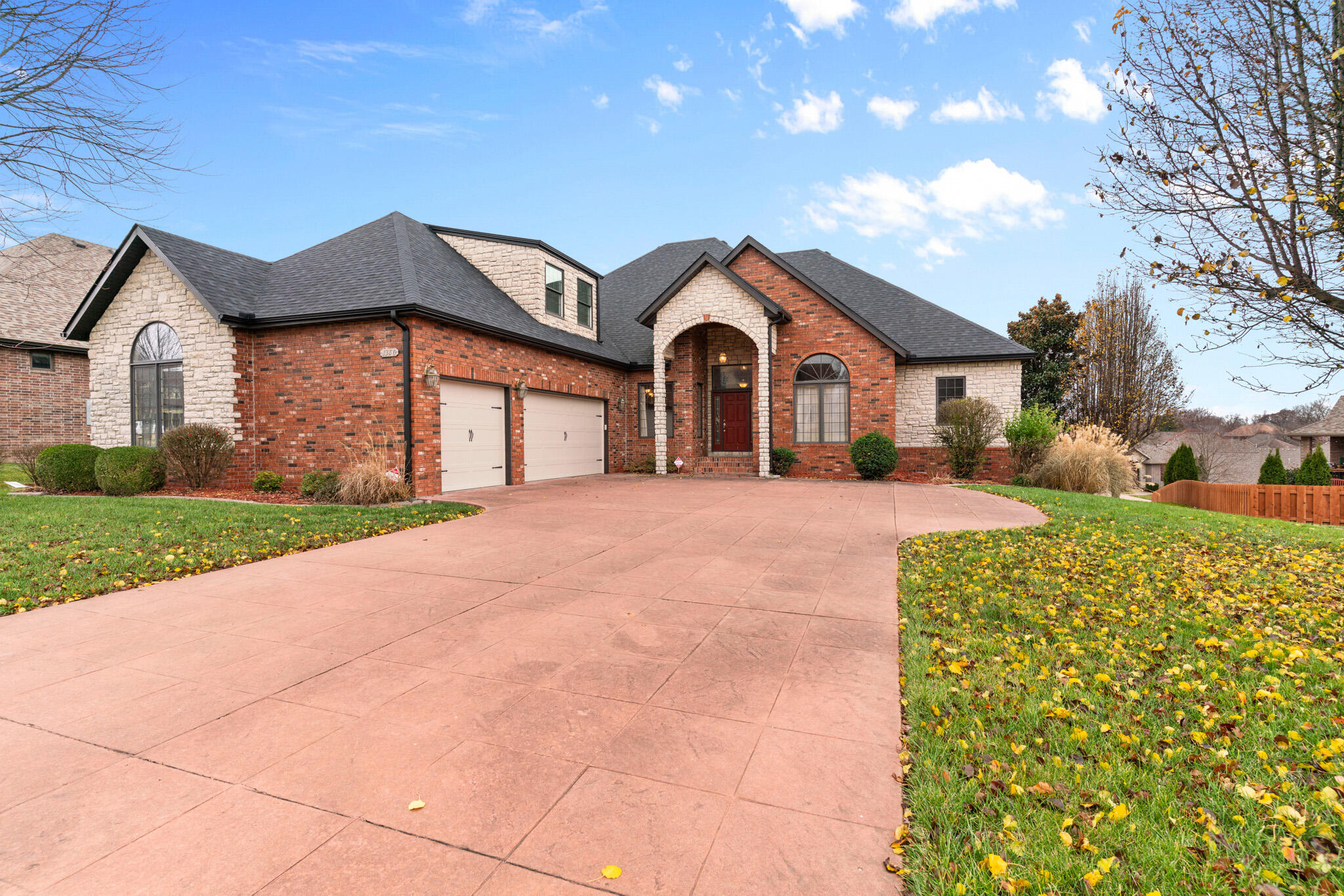 1350 East Siler Parkway Property Photo