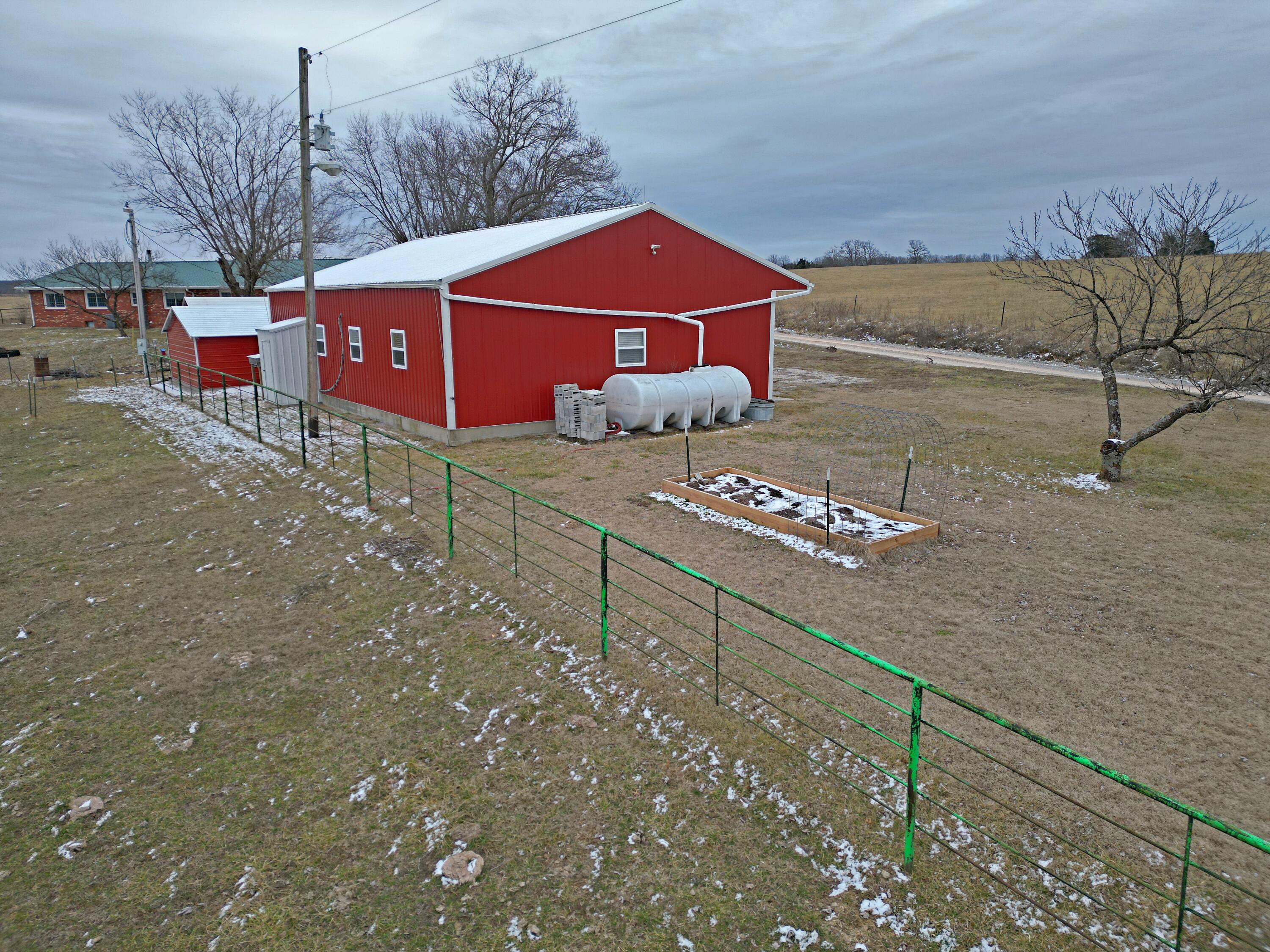 13305 Co Rd B-503 Property Photo 11