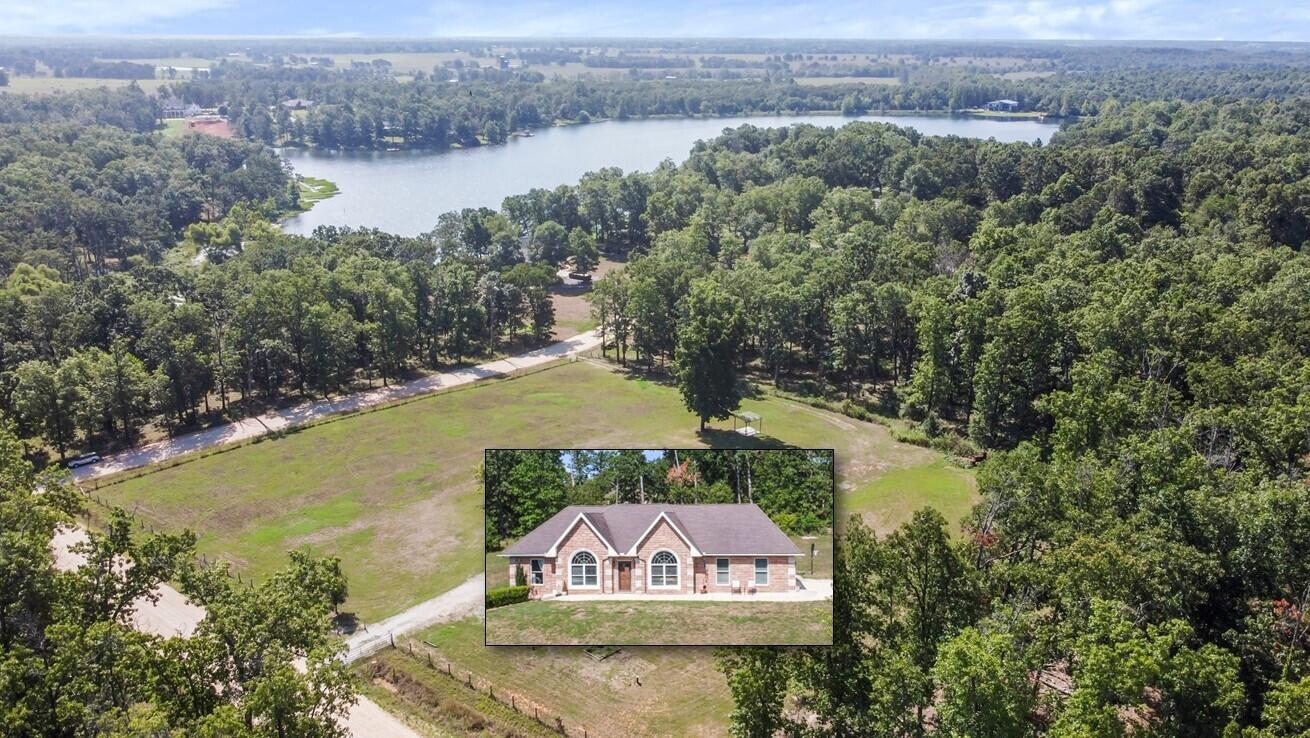 5078 Private Road 8948 Property Photo